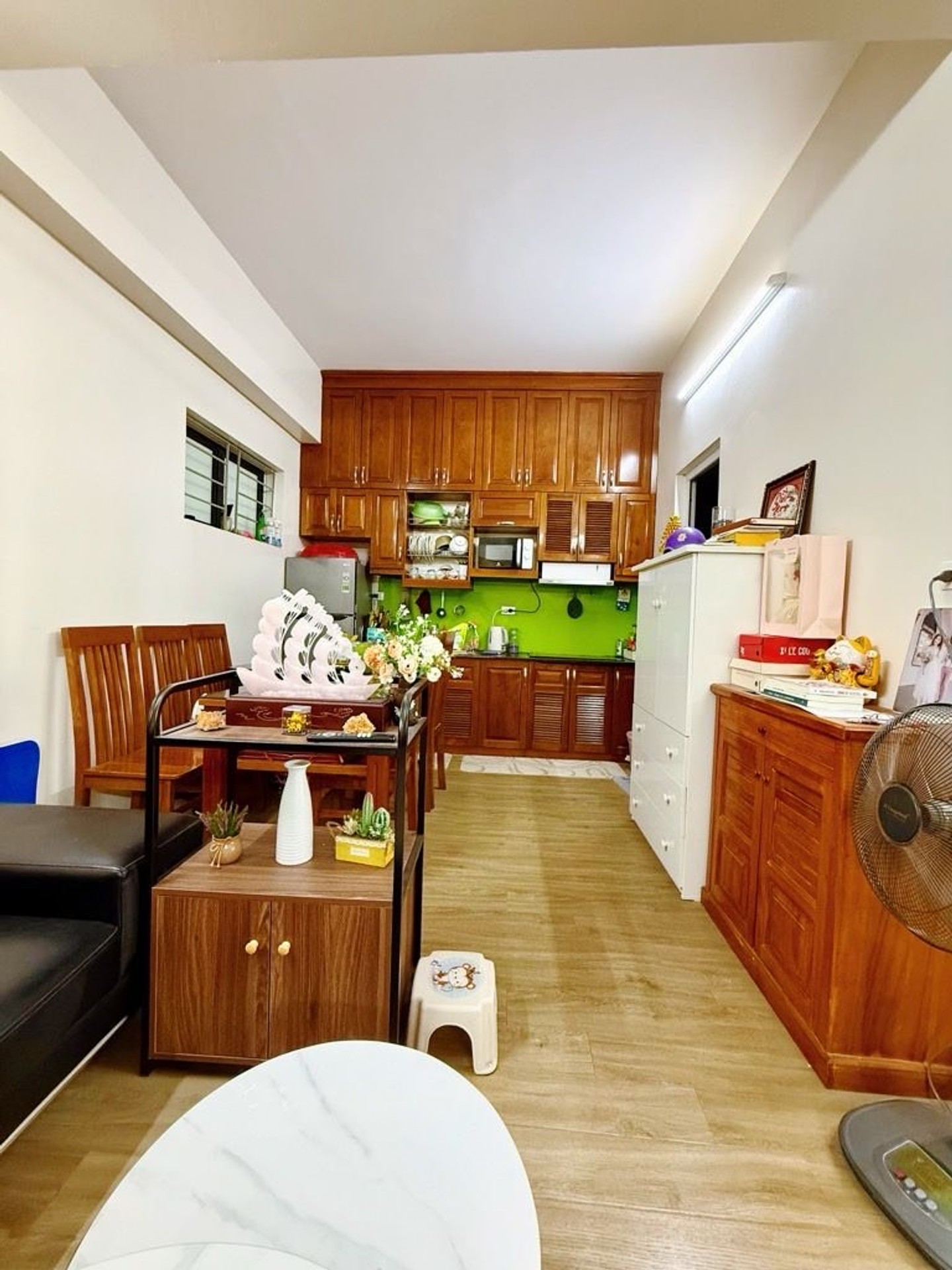 Bán nhà Bán Đảo Linh Đàm - diện tích 69m2 1 tầng - Căn hộ 2 ngủ - 2 WC siêu xinh đẹp - giá 5,6 tỷ