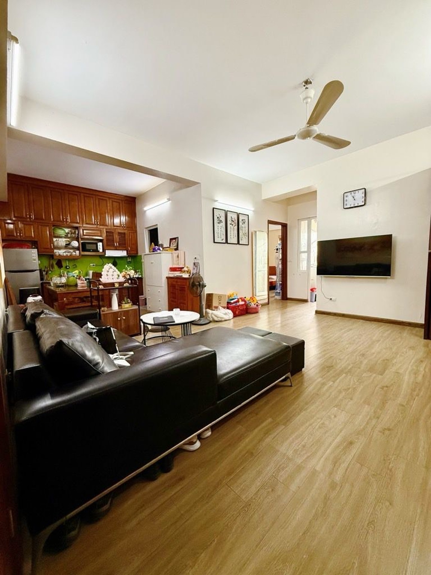 Bán nhà Bán Đảo Linh Đàm - diện tích 69m2 1 tầng - Căn hộ 2 ngủ - 2 WC siêu xinh đẹp - giá 5,6 tỷ