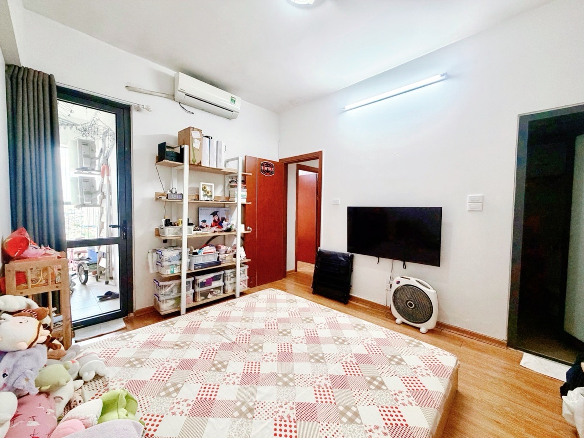 Bán nhà Trịnh Đình Cửu - diện tích 66m2 1 tầng - View mặt phố - giá 6,25 tỷ