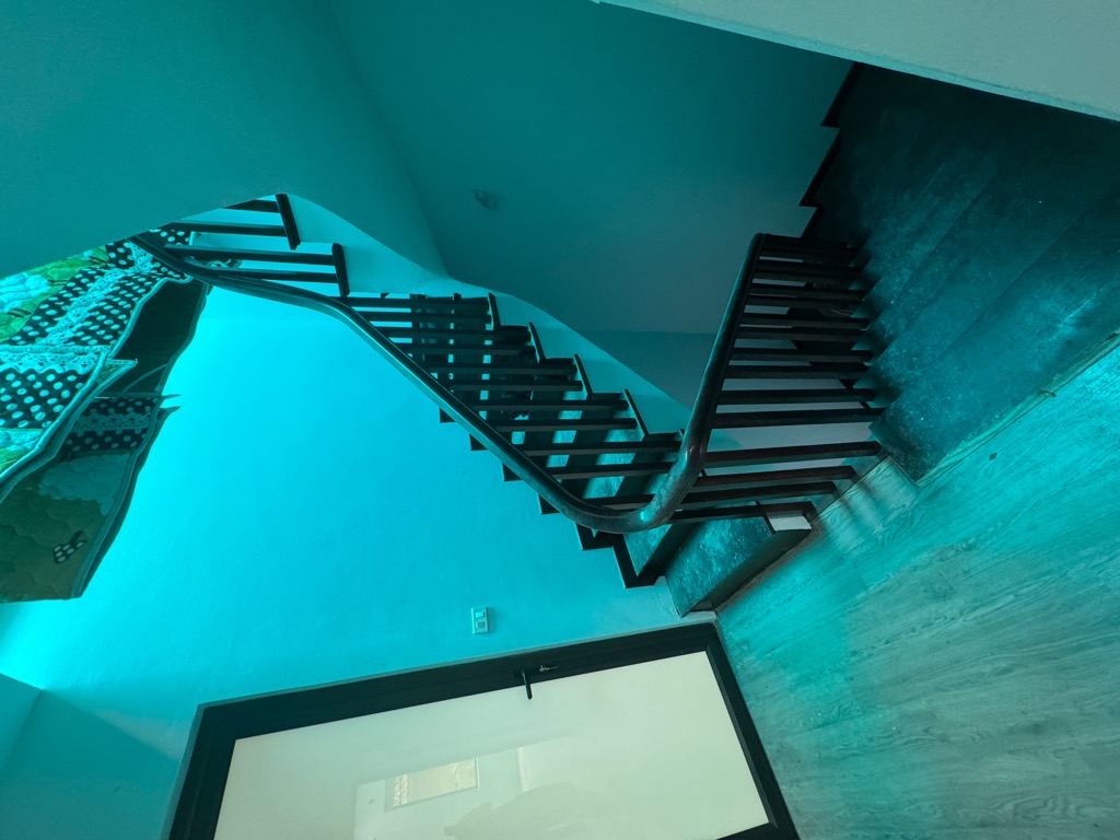 Bán nhà Nguyễn Ngọc Vũ - diện tích 80m2 4 tầng - Đang cập nhật - giá 42,5 tỷ