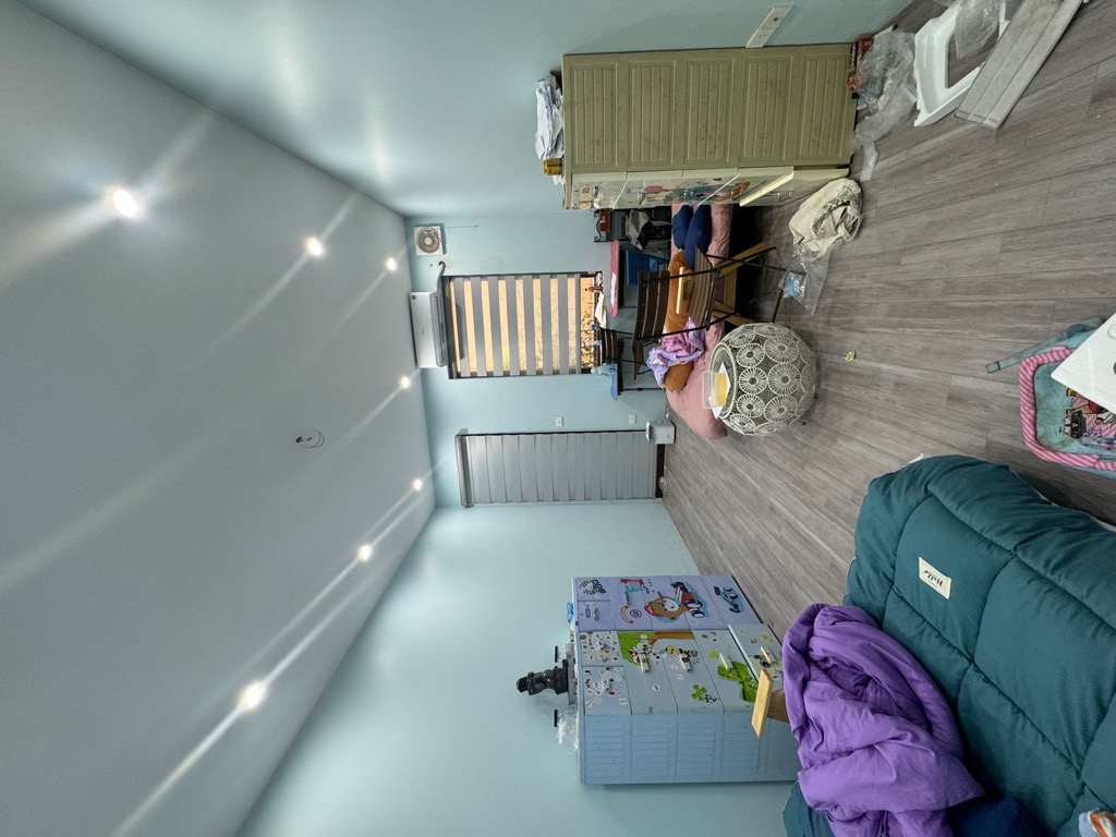 Bán nhà Nguyễn Ngọc Vũ - diện tích 80m2 4 tầng - Đang cập nhật - giá 42,5 tỷ