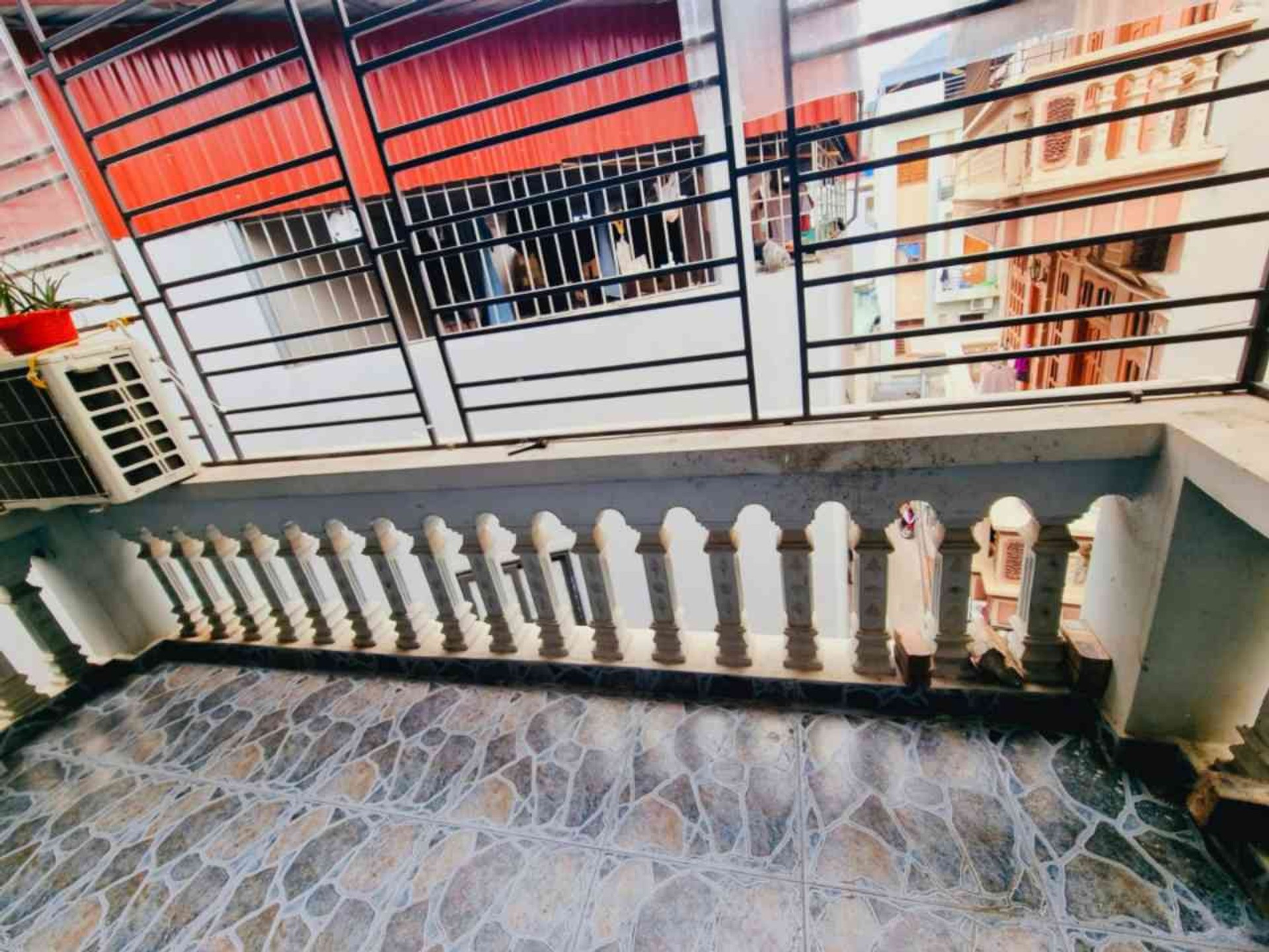 Bán nhà Định Công Thượng - diện tích 130m2 4 tầng - ô tô tránh - giá 21,8 tỷ