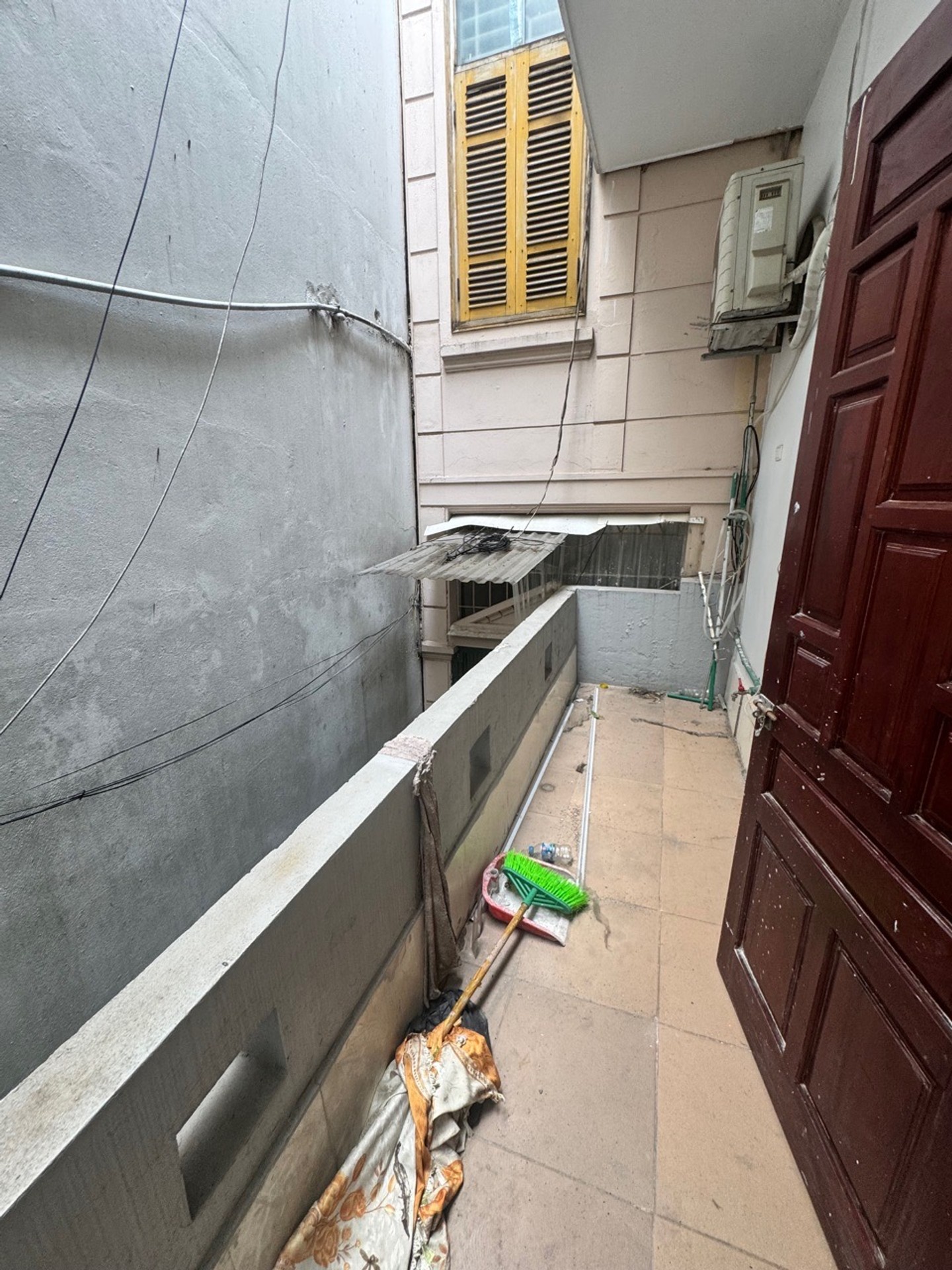 Bán nhà Trương Định - diện tích 34m2 3 tầng - Lô góc 2 thoáng - giá 9,5 tỷ