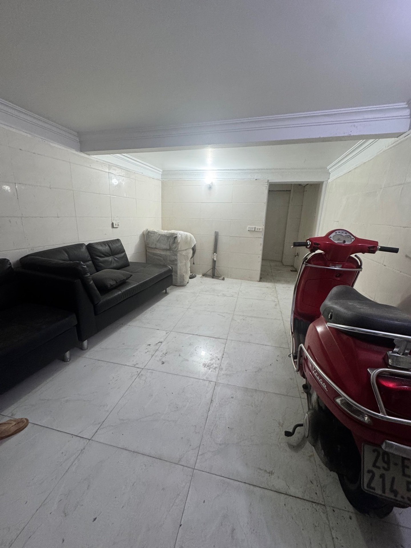 Bán nhà Trương Định - diện tích 34m2 3 tầng - Lô góc 2 thoáng - giá 9,5 tỷ
