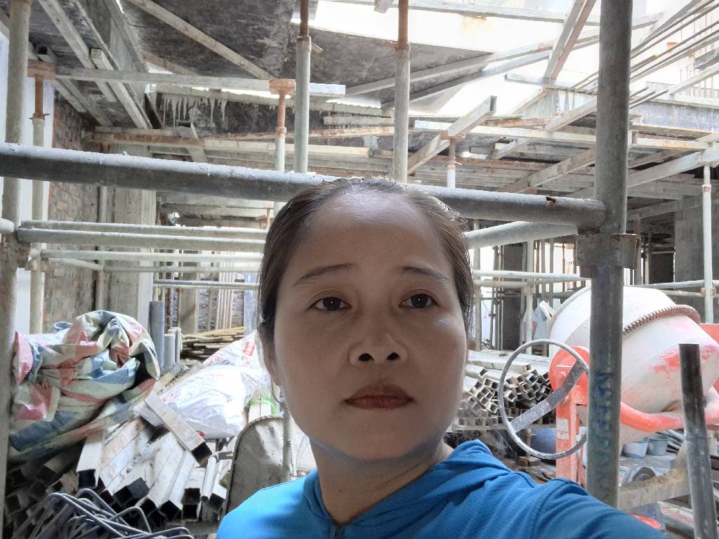 Bán nhà Trần Duy Hưng - diện tích 195m2 8 tầng - Nhà đang hoàn thiện - giá 58 tỷ