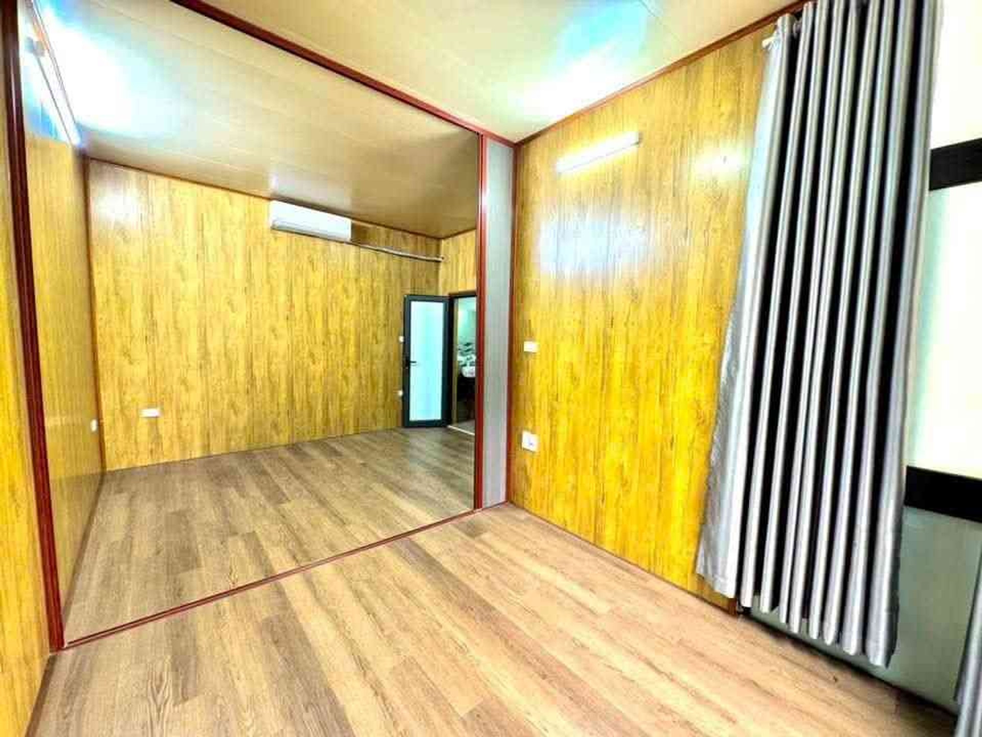 Bán nhà Nguyễn Xiển - diện tích 22m2 3 tầng - Nhà đẹp trung tâm quận Thanh Xuân - giá 1,8 tỷ