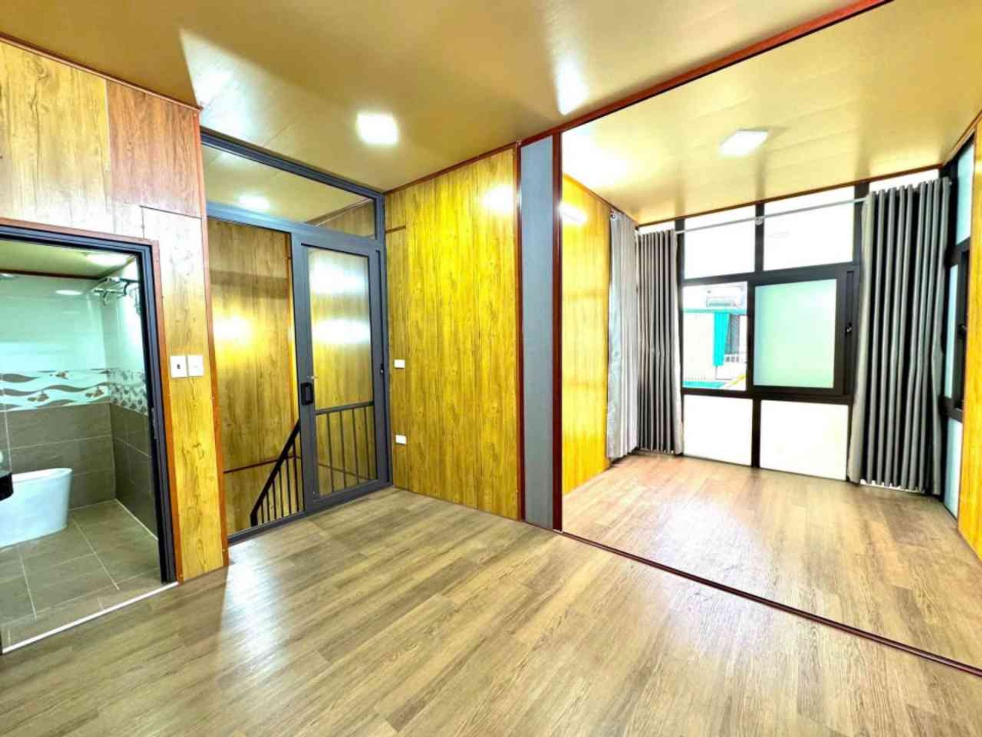 Bán nhà Nguyễn Xiển - diện tích 22m2 3 tầng - Nhà đẹp trung tâm quận Thanh Xuân - giá 1,8 tỷ