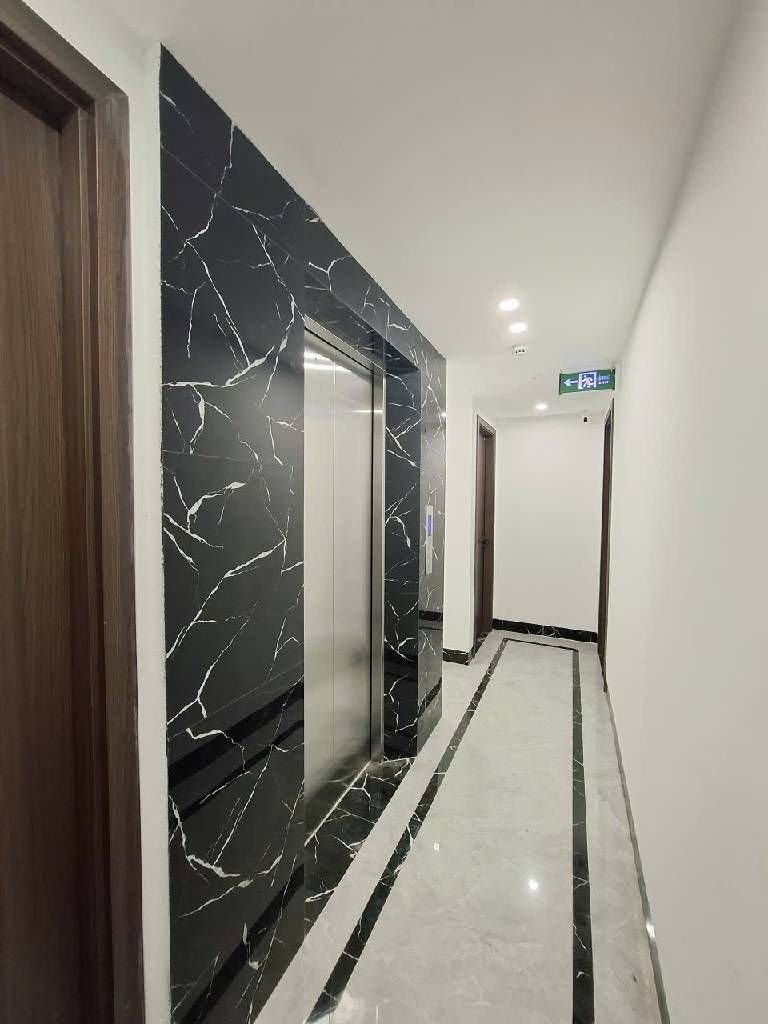 Bán nhà Định Công Thượng - diện tích 85m2 7 tầng - Hẻm xe máy - giá 26,8 tỷ