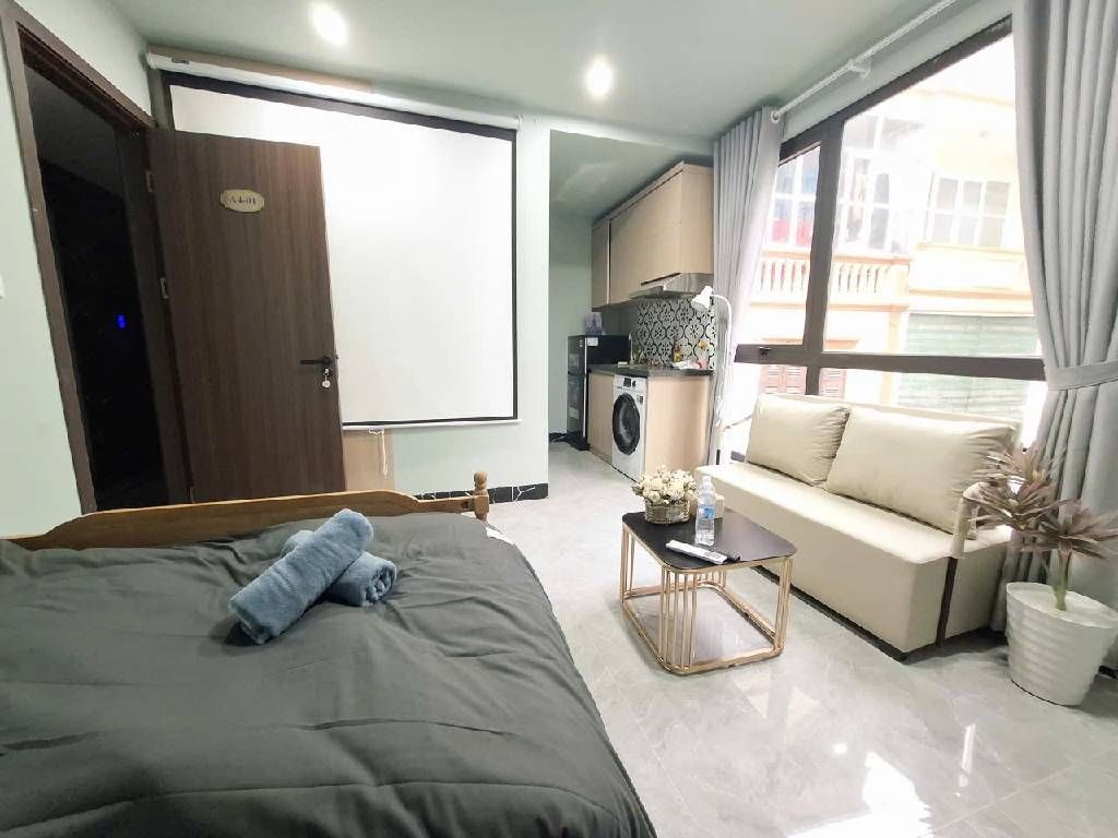 Bán nhà Định Công Thượng - diện tích 85m2 7 tầng - Hẻm xe máy - giá 26,8 tỷ