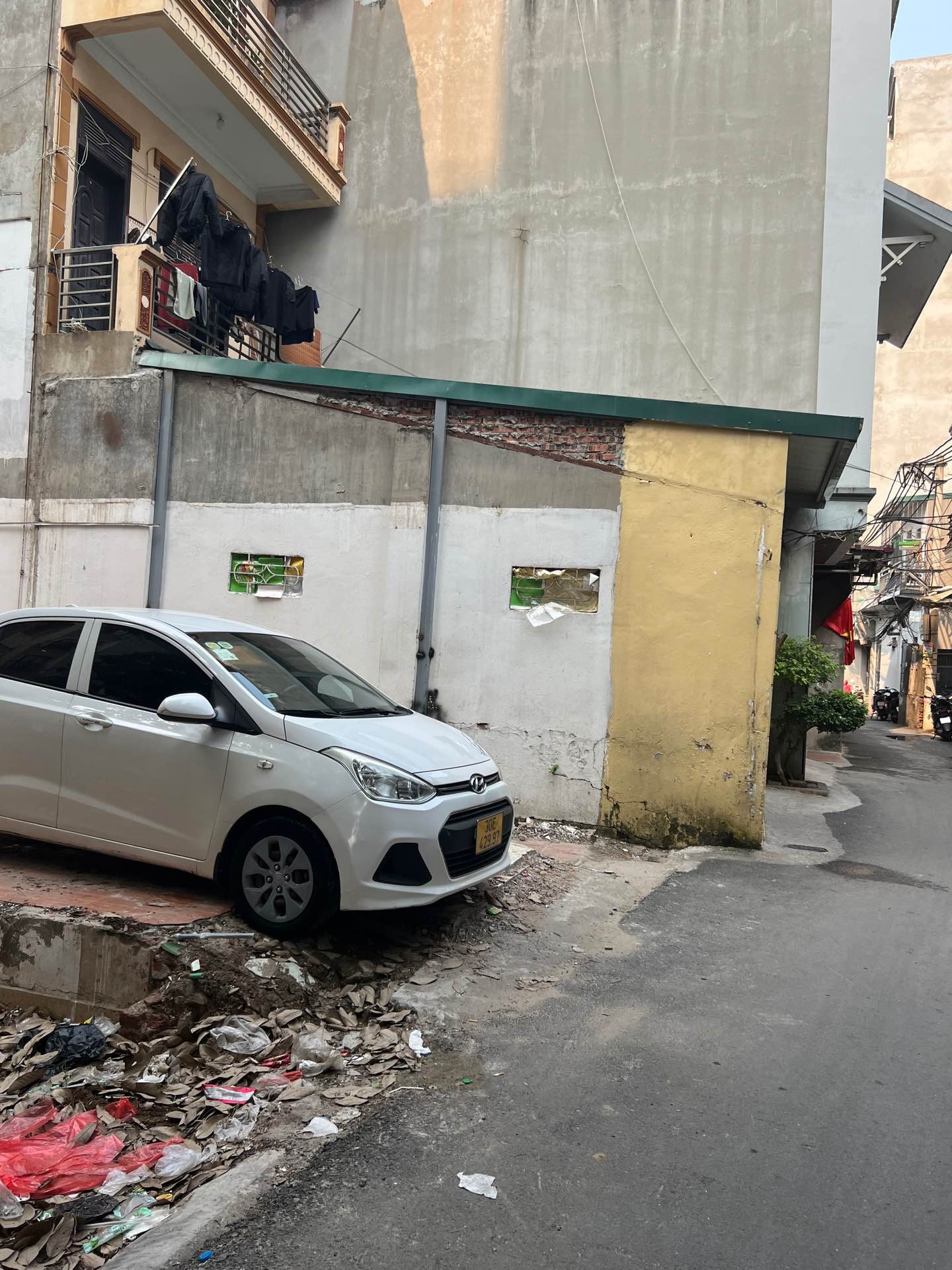 Bán nhà Thịnh Liệt - diện tích 61m2 1 tầng - ô tô tránh nhau thoải mái - giá 8 tỷ