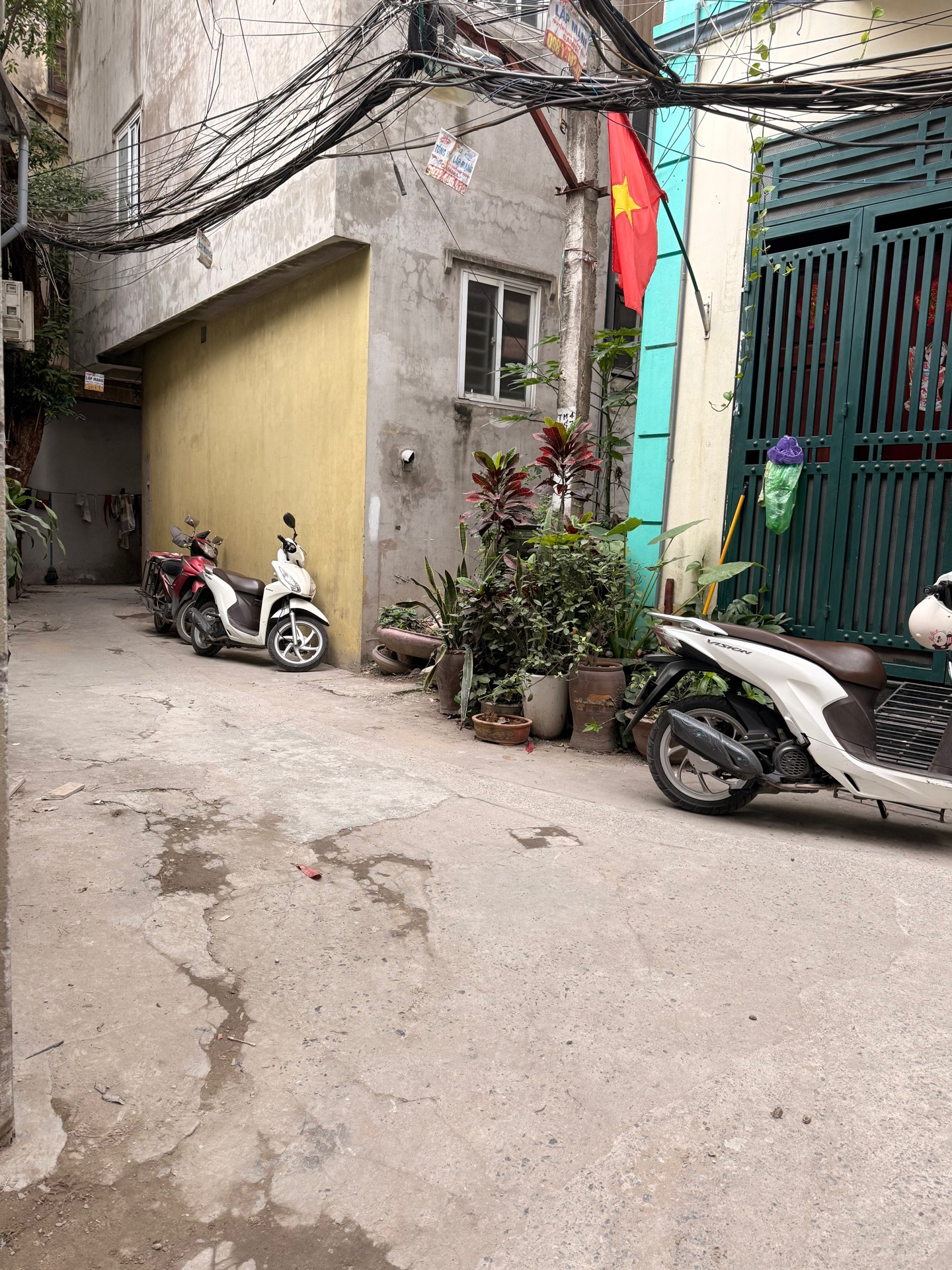 Bán nhà Nguyễn Đức Cảnh - diện tích 49m2 6 tầng - Thang máy mới tinh - giá 13,2 tỷ