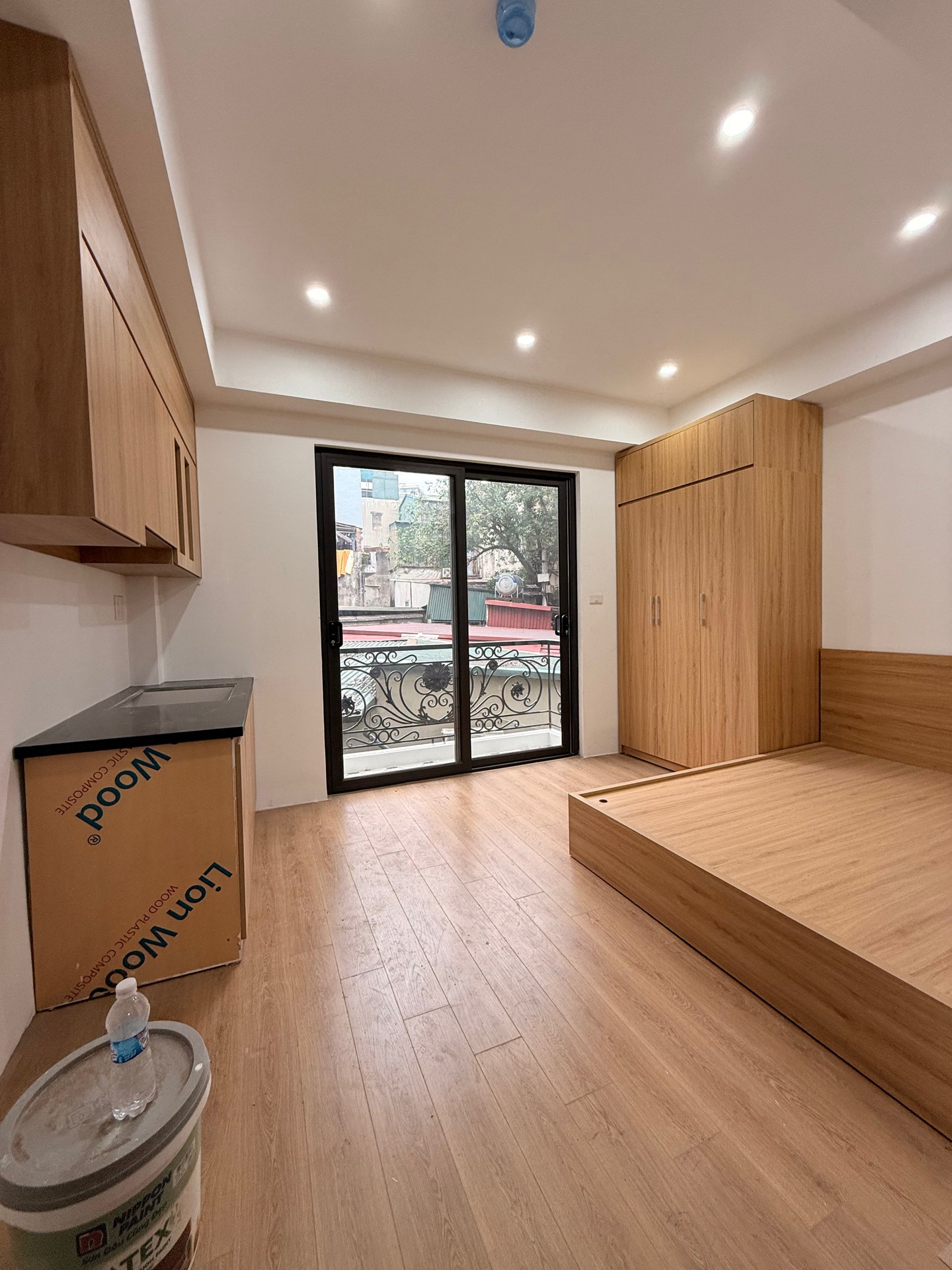 Bán nhà Nguyễn Đức Cảnh - diện tích 49m2 6 tầng - Thang máy mới tinh - giá 13,2 tỷ