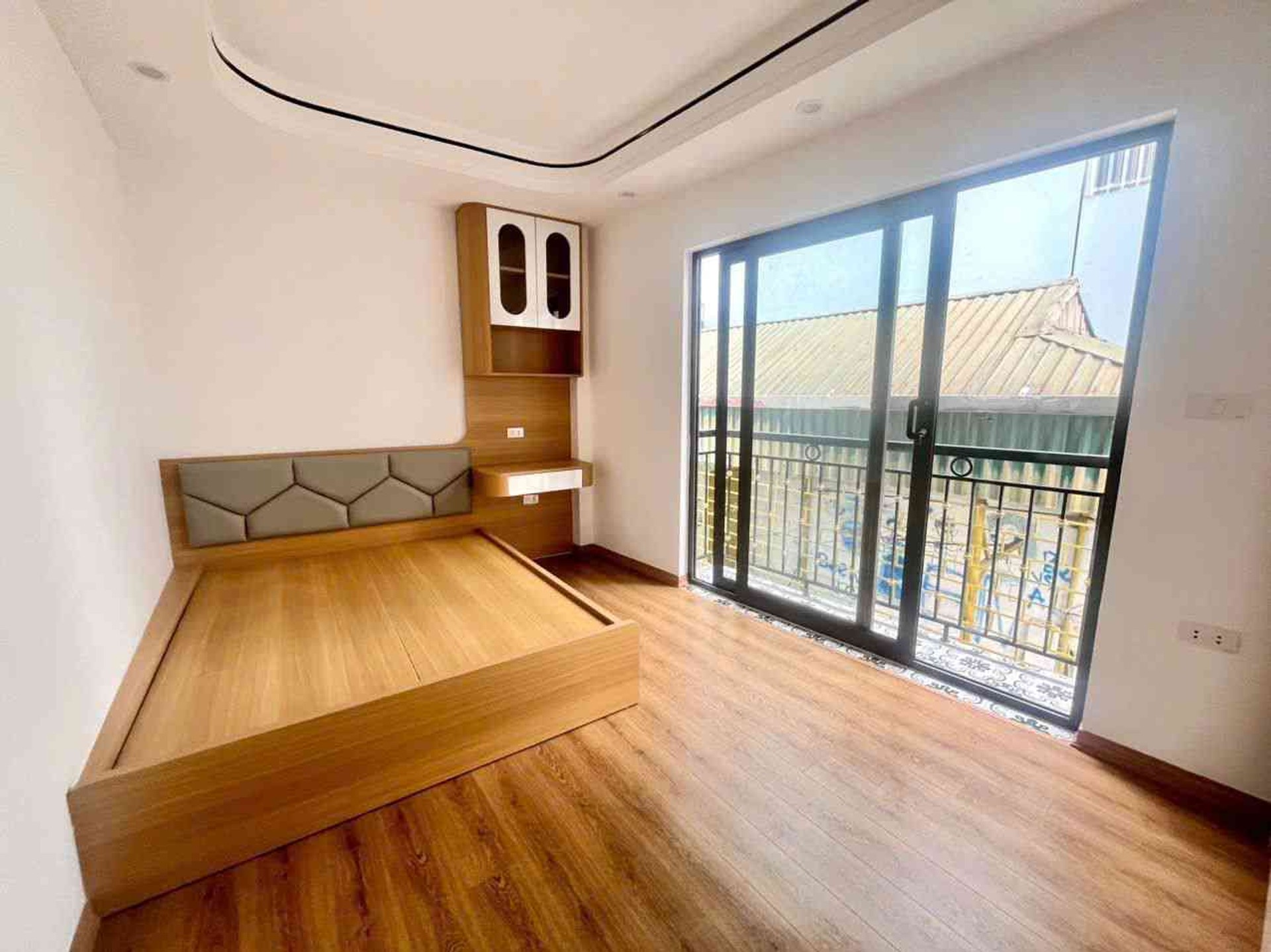 Bán nhà Dương Văn Bé - diện tích 50m2 5 tầng - giá 12 tỷ