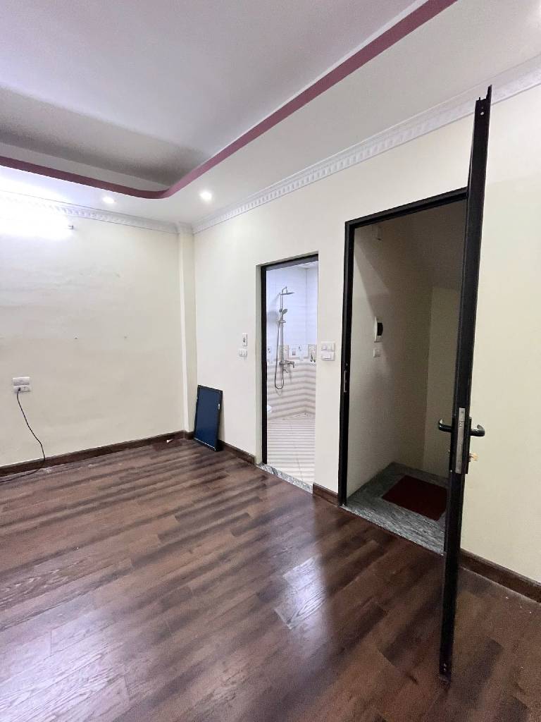 Bán nhà Hoàng Mai - diện tích 31m2 5 tầng - LÔ GÓC - NHÀ MỚI - giá 7,5 tỷ