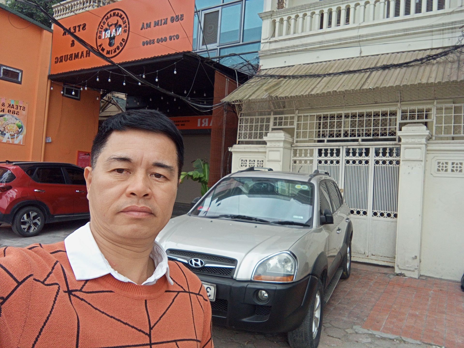 Bán nhà Kim Mã - diện tích 75m2 4 tầng - ô tô tránh - giá 58,5 tỷ