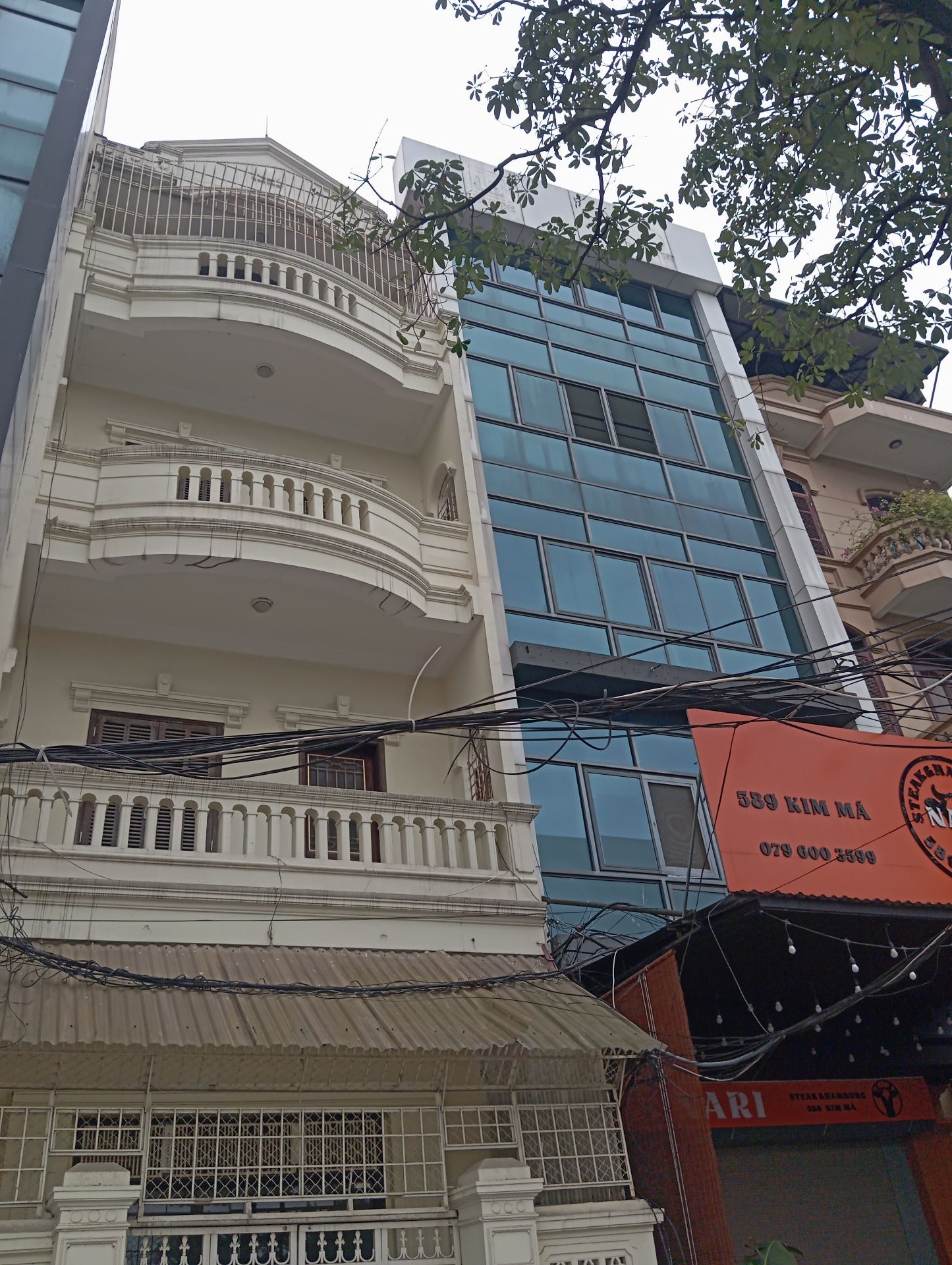 Bán nhà Kim Mã - diện tích 75m2 4 tầng - ô tô tránh - giá 58,5 tỷ