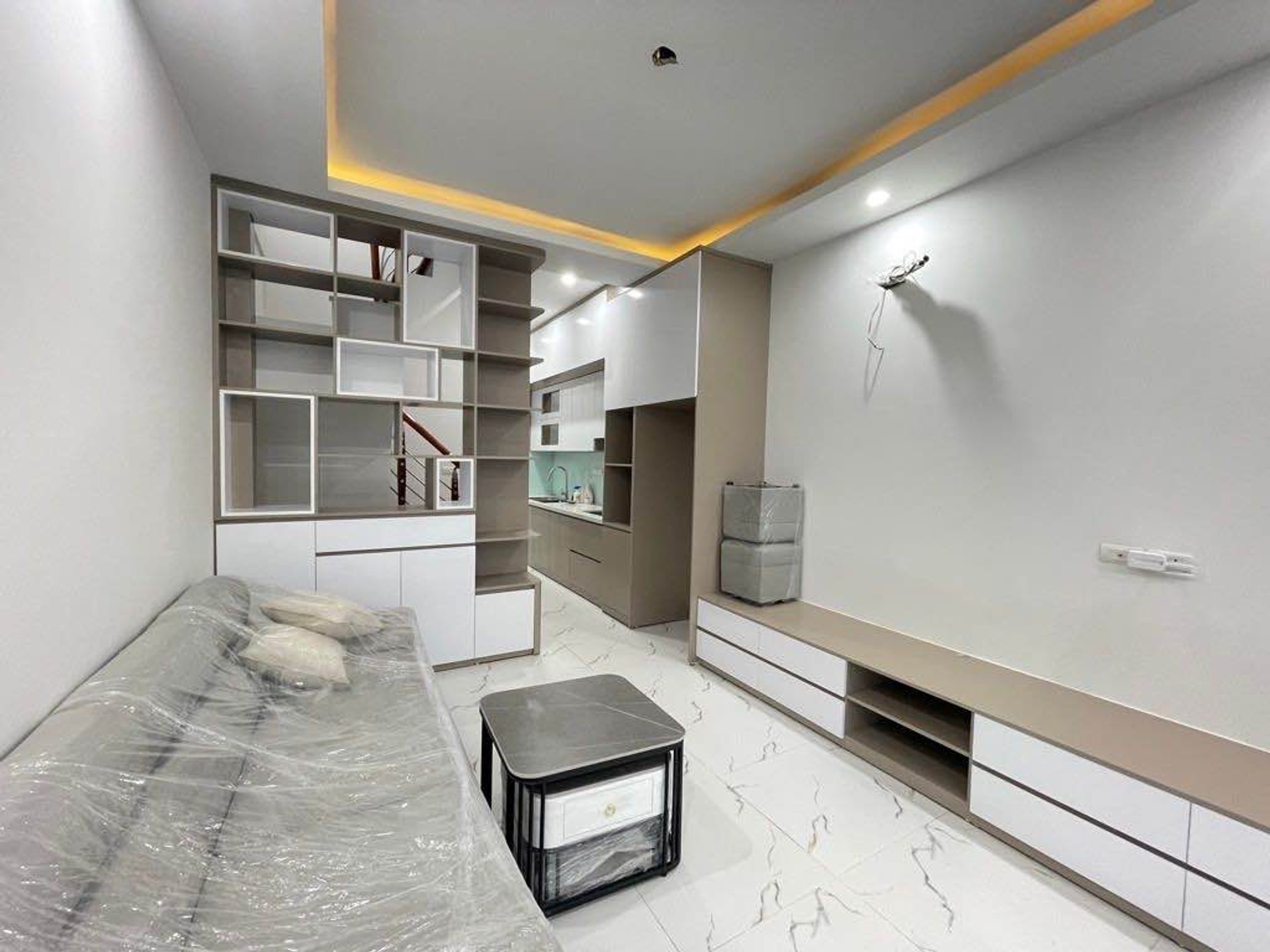 Bán nhà Định Công Hạ - diện tích 32m2 4 tầng - Ô TÔ -KINH DOANH - giá 3,6 tỷ
