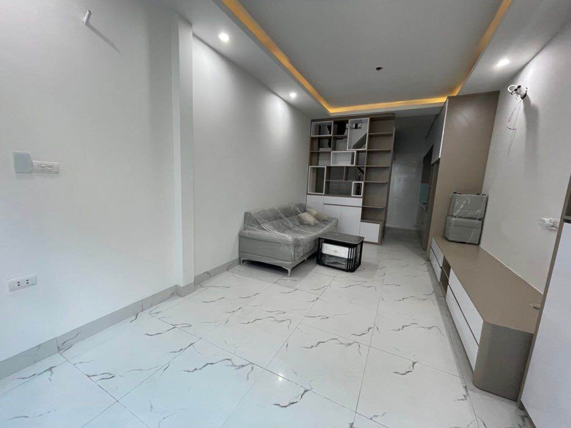 Bán nhà Định Công Hạ - diện tích 32m2 4 tầng - Ô TÔ -KINH DOANH - giá 3,6 tỷ