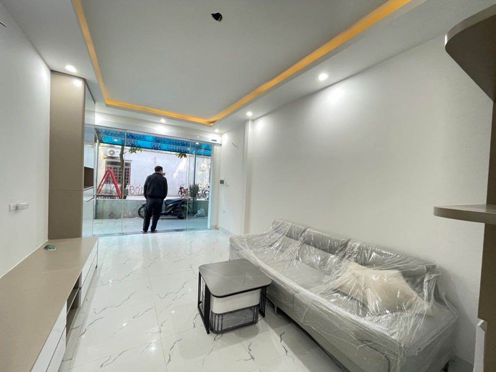 Bán nhà Định Công Hạ - diện tích 32m2 4 tầng - Ô TÔ -KINH DOANH - giá 3,6 tỷ