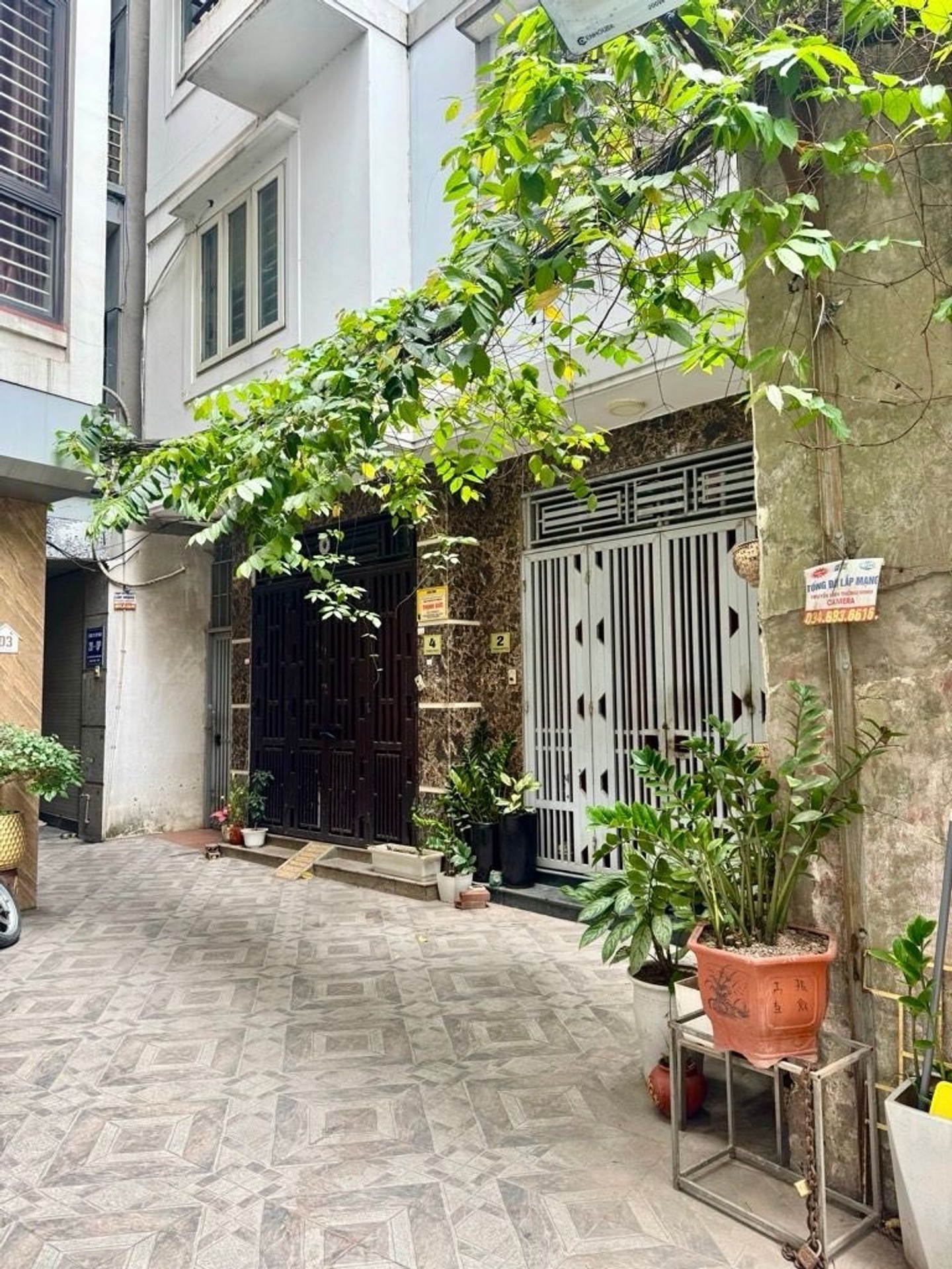 Bán nhà Trương Định - diện tích 30m2 4 tầng - Ô tô gần nhà - giá 9,2 tỷ