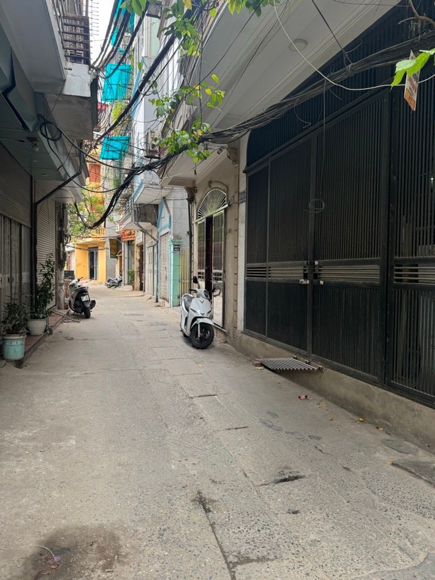 Bán nhà Trương Định - diện tích 30m2 4 tầng - Ô tô gần nhà - giá 9,2 tỷ