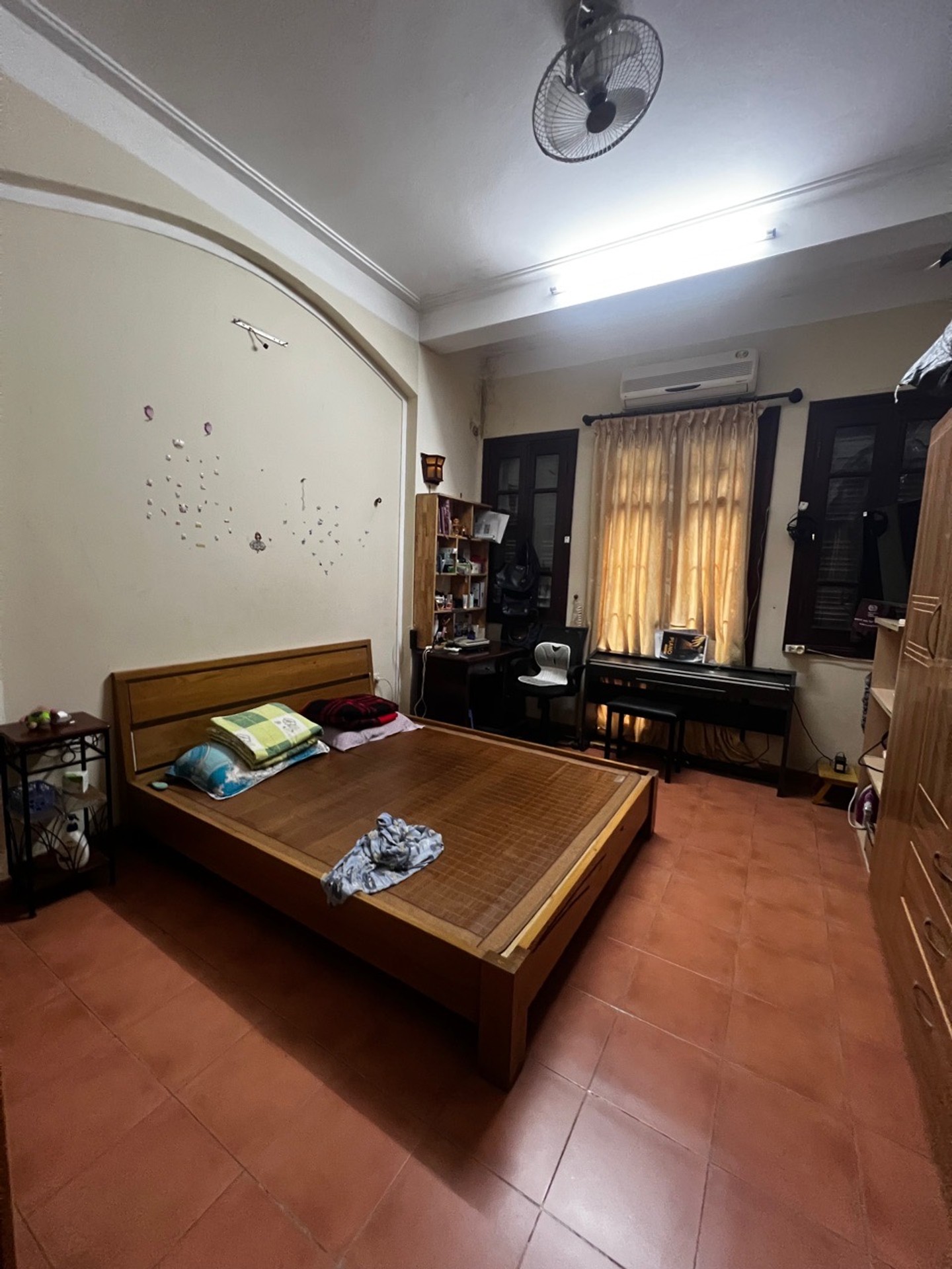 Bán nhà Lạc Trung - diện tích 40m2 4 tầng - Ô TÔ TRÁNH - giá 18,8 tỷ