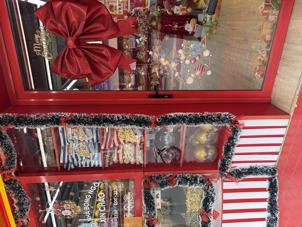 Bán nhà Bạch Mai - diện tích 37m2 6 tầng - Mặt tiền 5.2m - giá 33,5 tỷ