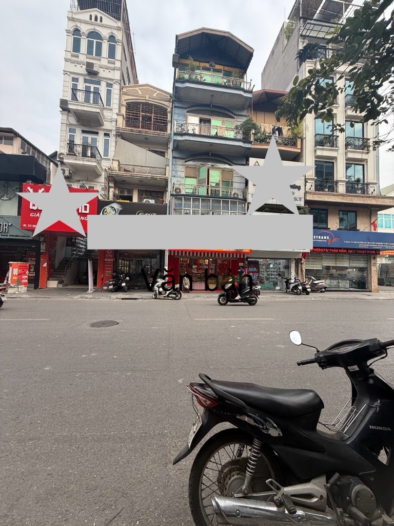 Bán nhà Bạch Mai - diện tích 37m2 6 tầng - Mặt tiền 5.2m - giá 33,5 tỷ