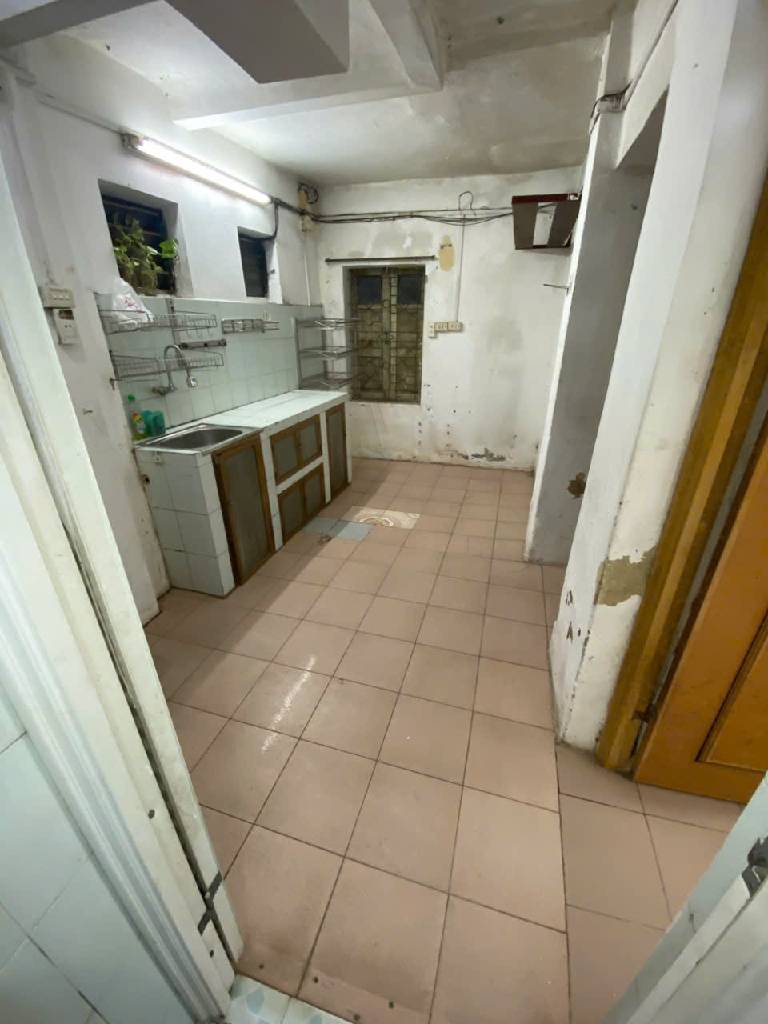 Bán nhà Mai Động - diện tích 115m2 1 tầng - Mặt ngõ to hơn phố - giá 15,8 tỷ