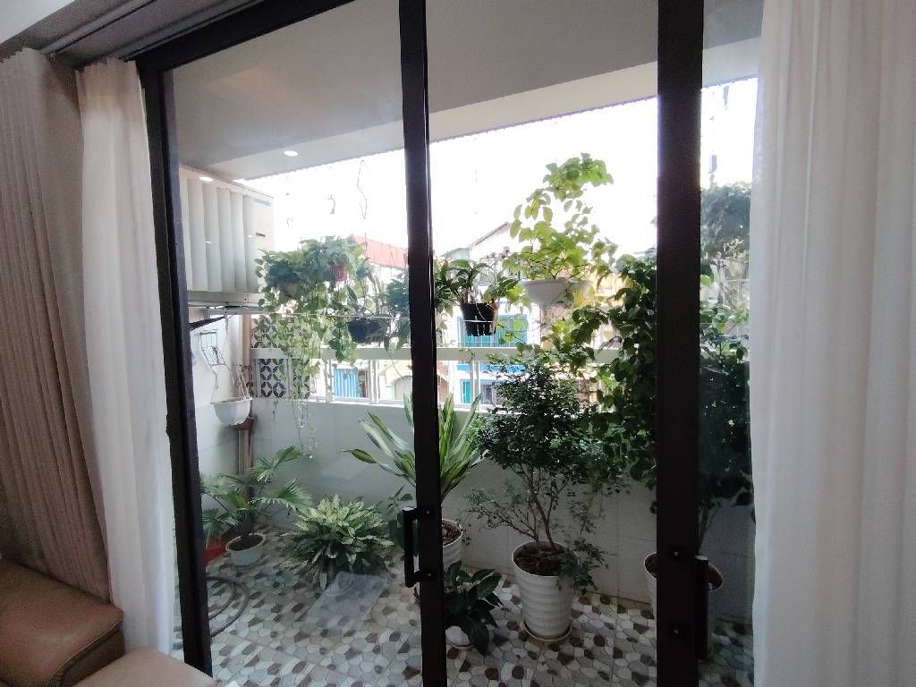 Bán nhà Nguyễn Hữu Thọ - diện tích 124m2 4 tầng - Lô góc - giá 10,2 tỷ