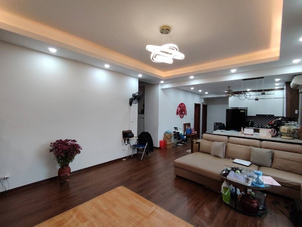 Bán nhà Nguyễn Hữu Thọ - diện tích 124m2 4 tầng - Lô góc - giá 10,2 tỷ
