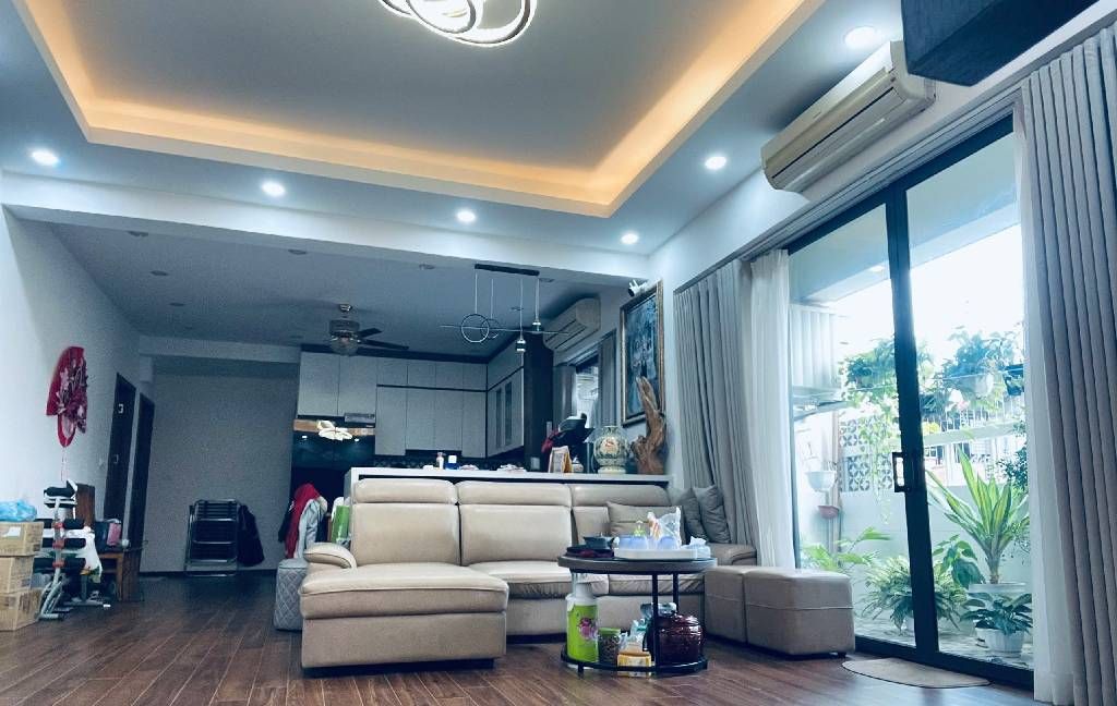 Bán nhà Nguyễn Hữu Thọ - diện tích 124m2 4 tầng - Lô góc - giá 10,2 tỷ