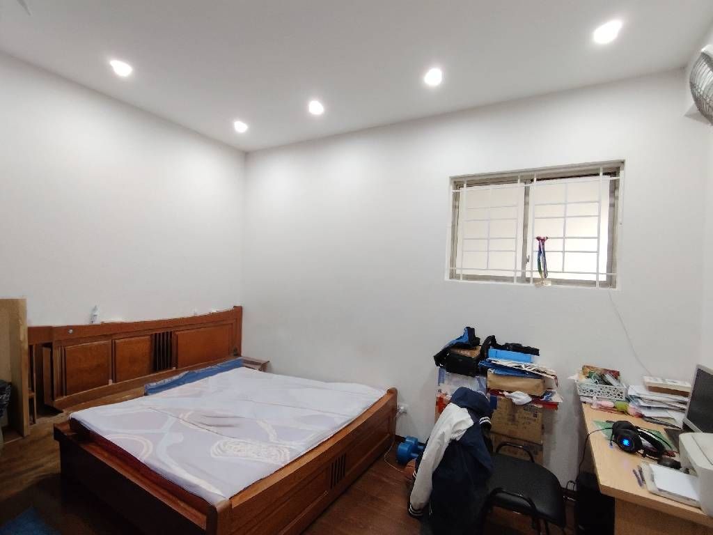 Bán nhà Nguyễn Hữu Thọ - diện tích 124m2 4 tầng - Lô góc - giá 10,2 tỷ