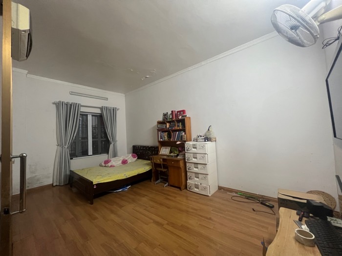 Bán nhà Nguyễn Thượng Hiền - diện tích 30m2 3 tầng - nhà đẹp hiếm có - giá 9,5 tỷ