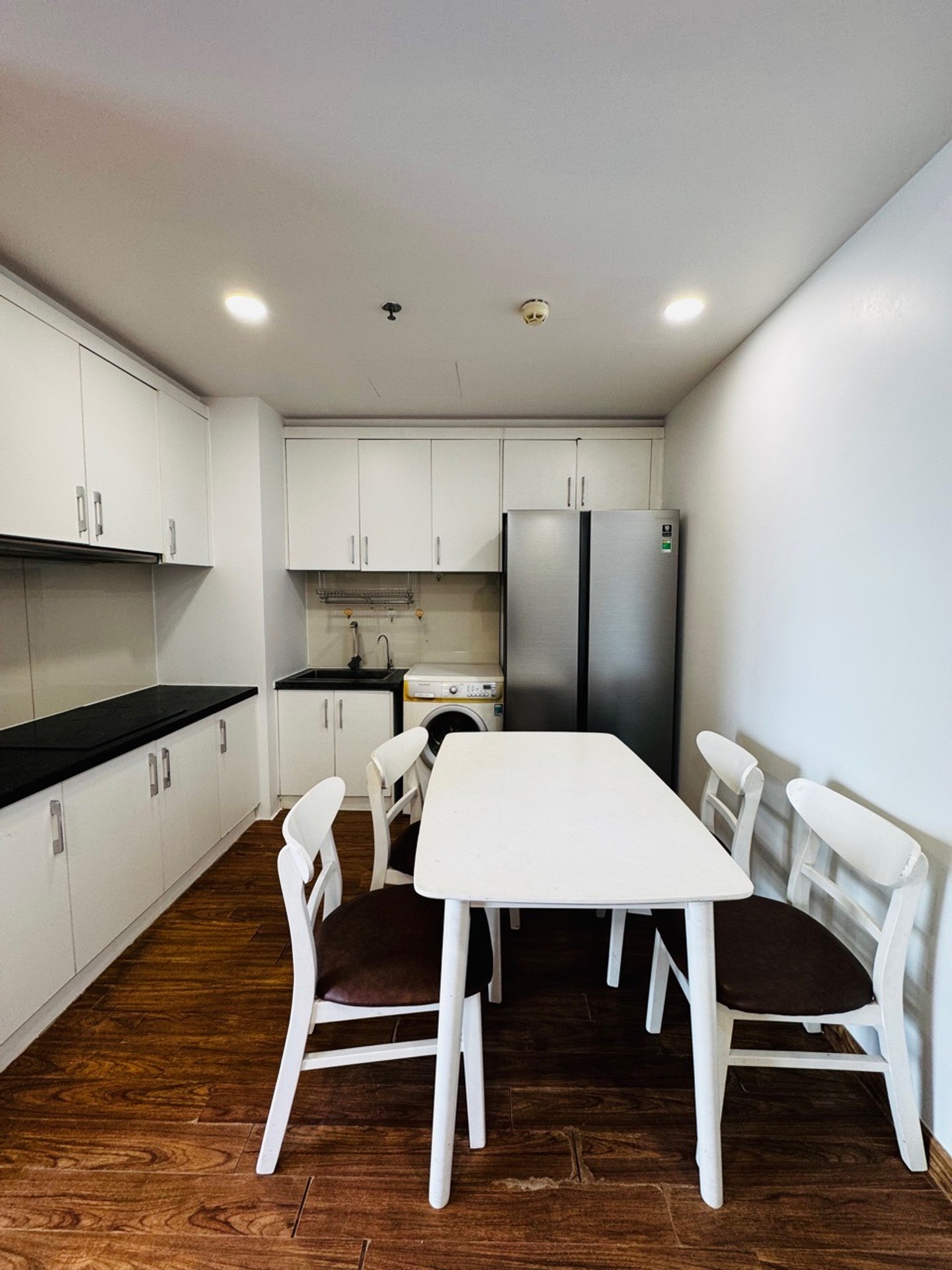 Bán nhà Minh Khai - diện tích 75m2 32 tầng - Căn hộ đẹp, giá 9 tỷ
