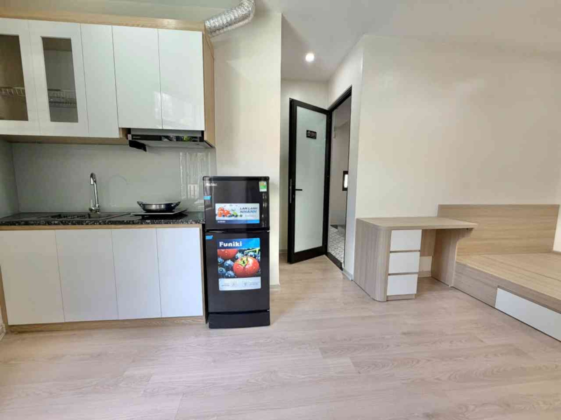 Bán nhà Trương Định - diện tích 60m2 7 tầng - thang máy, sát ô tô - giá 16,5 tỷ