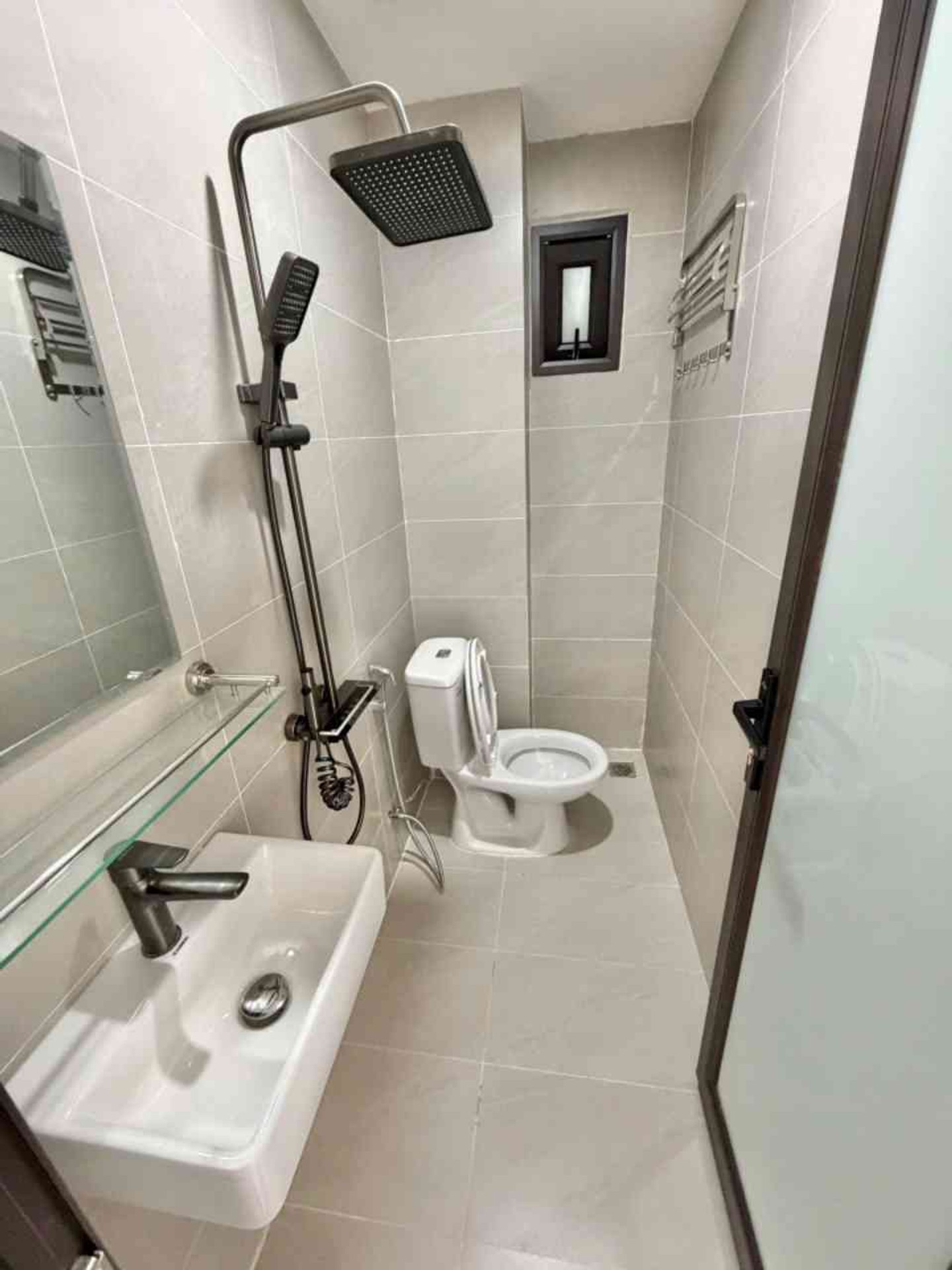 Bán nhà Trương Định - diện tích 60m2 7 tầng - thang máy, sát ô tô - giá 16,5 tỷ