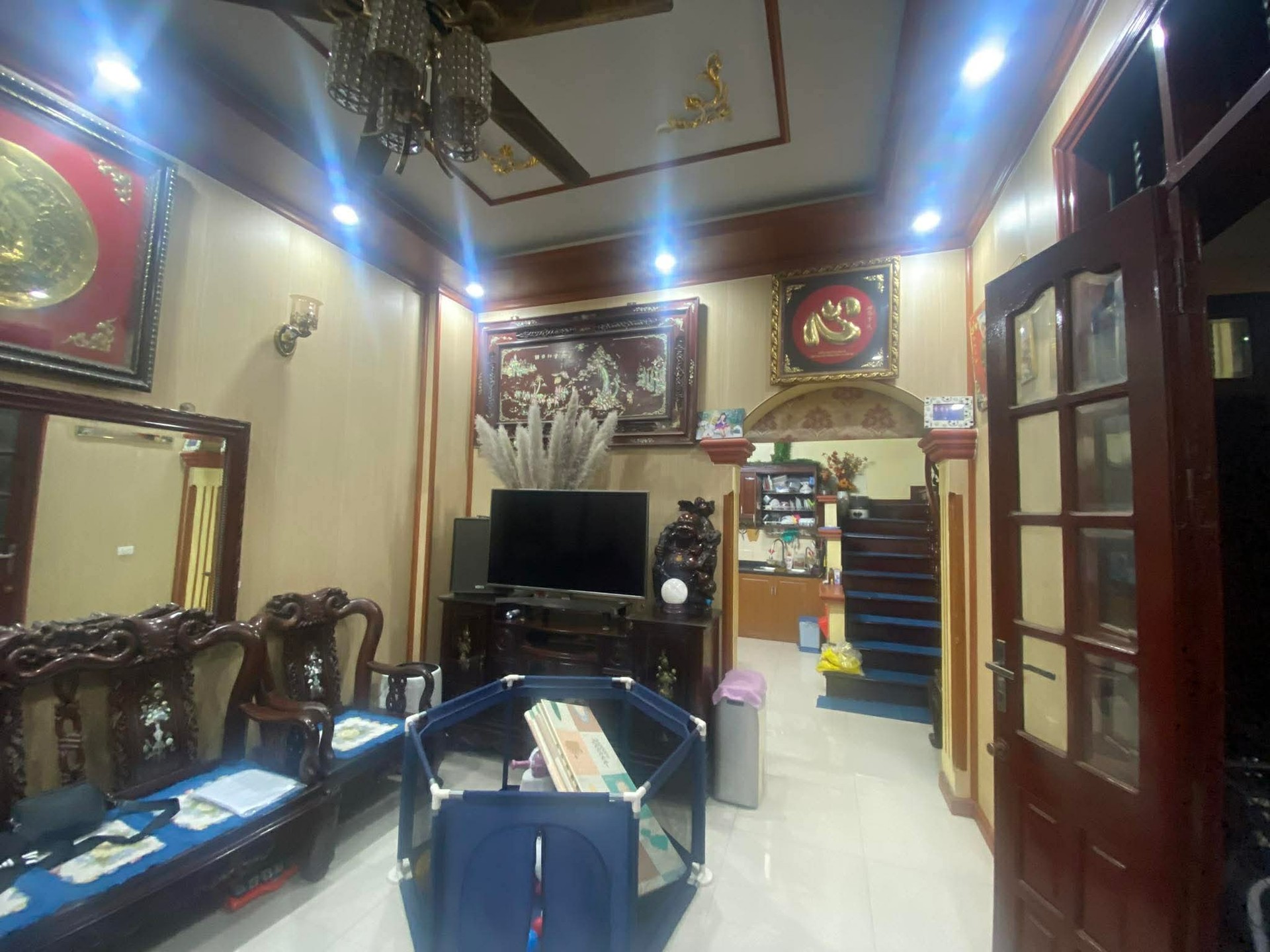Bán nhà Trịnh Đình Cửu - diện tích 54m2 4 tầng - ô tô tránh - giá 15,8 tỷ