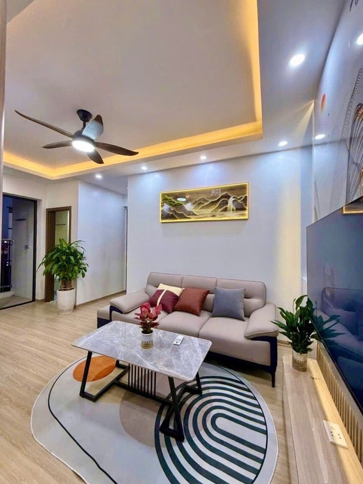 Bán nhà CT2TP KĐT Mới Tây Nam Linh Đàm - diện tích 41m2 9 tầng - Căn Góc - giá 4,5 tỷ