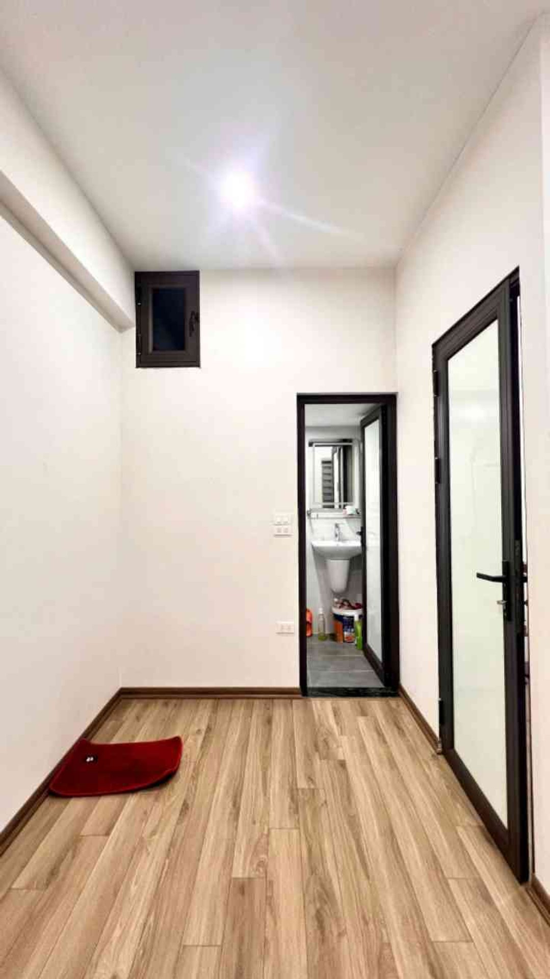 Bán nhà Yên Lãng - diện tích 23m2 5 tầng - Ô tô - giá 6,5 tỷ