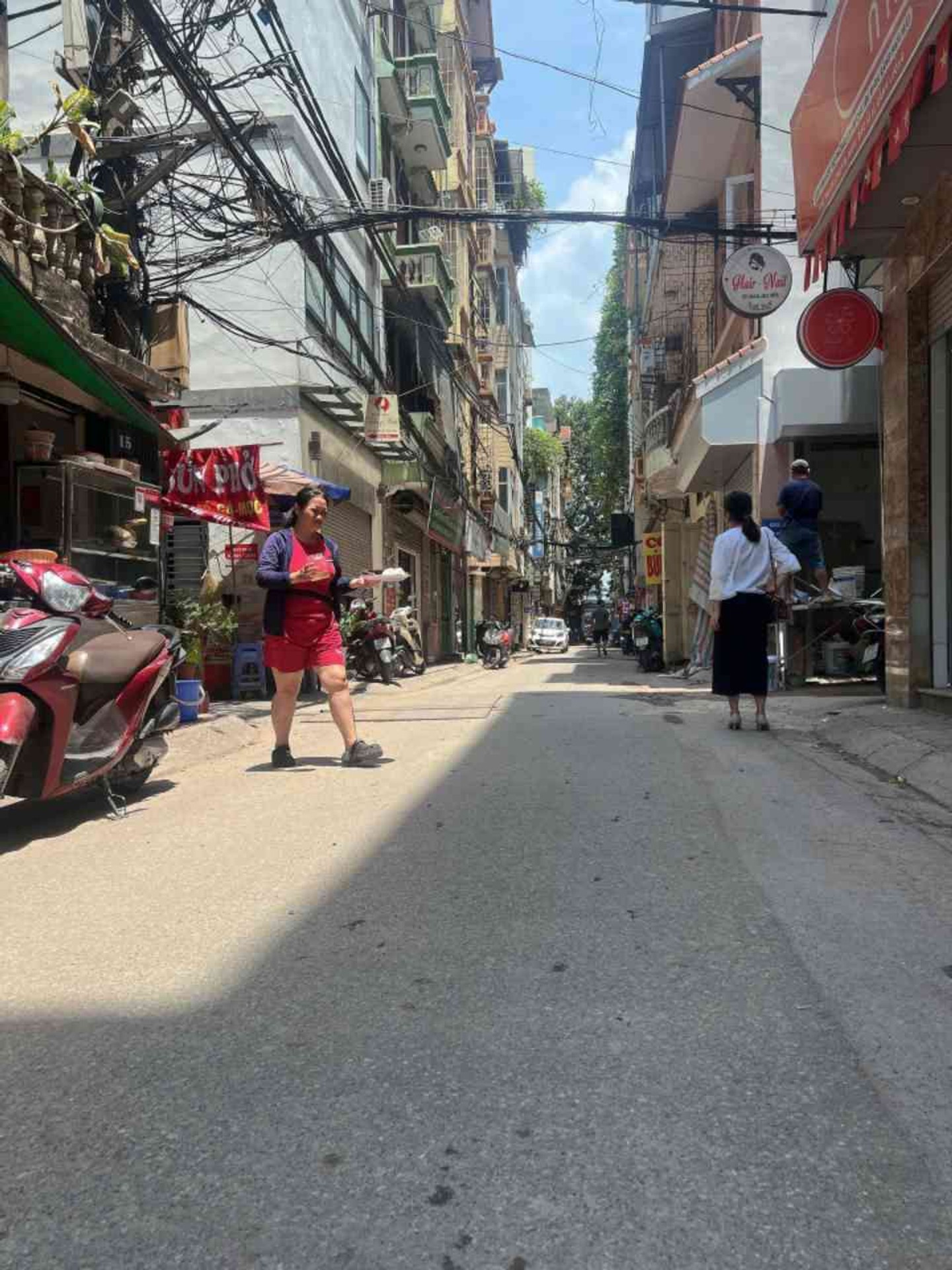 Bán nhà Yên Lãng - diện tích 23m2 5 tầng - Ô tô - giá 6,5 tỷ