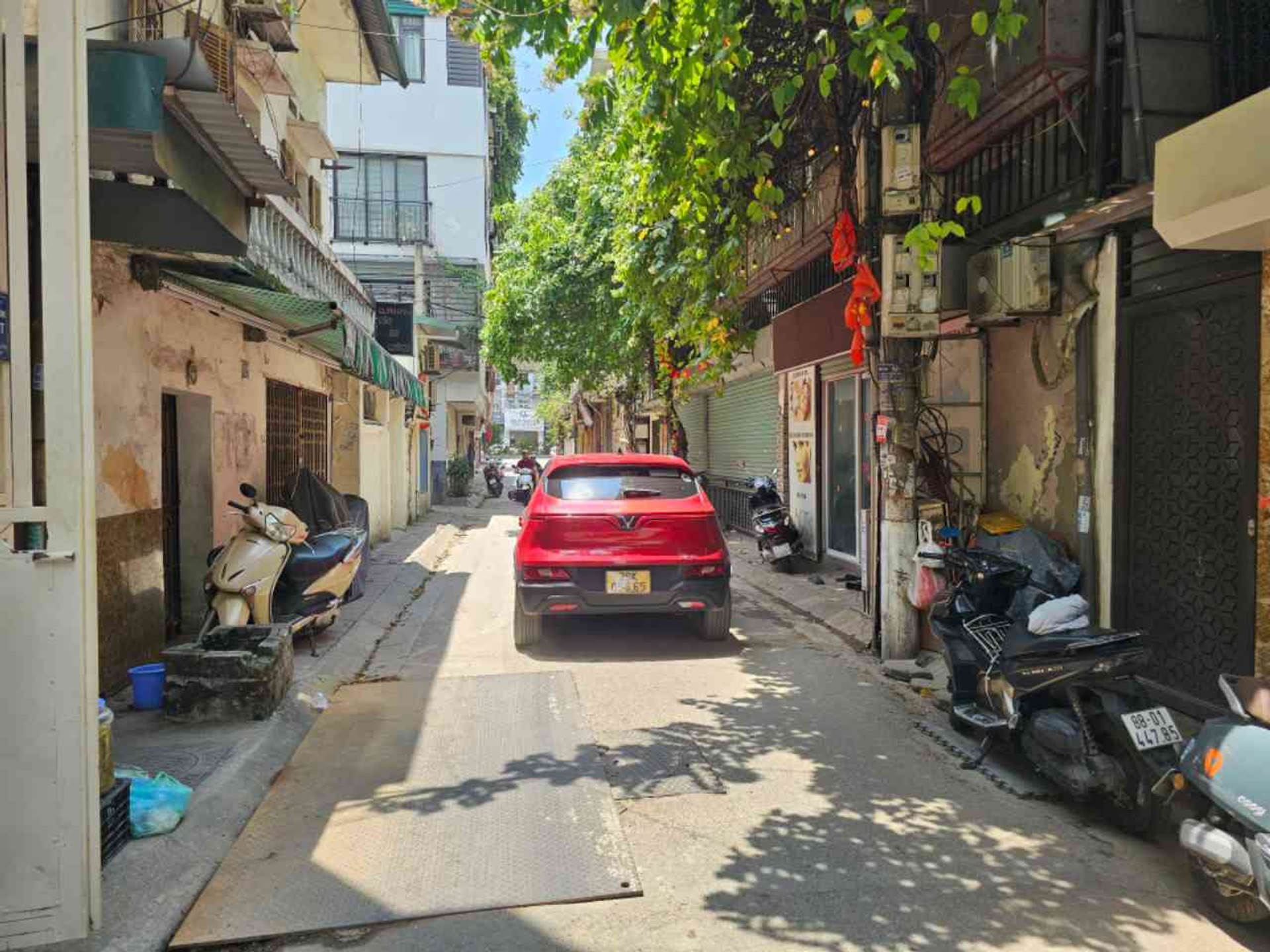 Bán nhà Yên Lãng - diện tích 23m2 5 tầng - Ô tô - giá 6,5 tỷ
