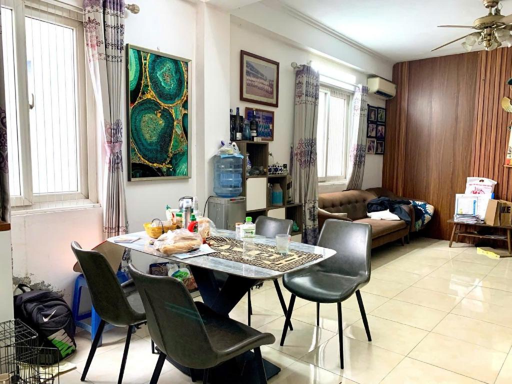 Bán nhà hồ Ba Mẫu - diện tích 77m2 6 tầng - Mặt hồ Ba Mẫu, khu VIP hiếm nhà bán - giá 44 tỷ