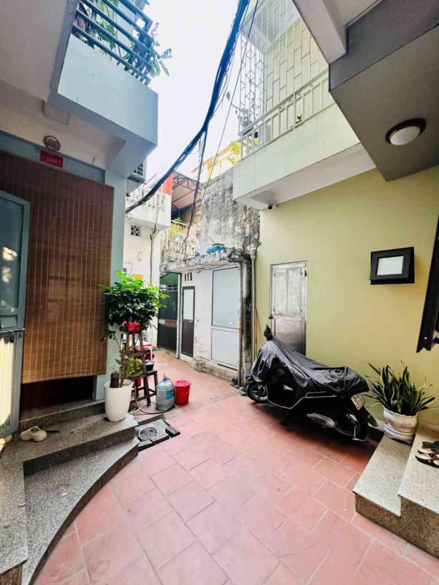 Bán nhà Lê Duẩn - diện tích 31m2 5 tầng - Lô góc cực thoáng - giá 10 tỷ