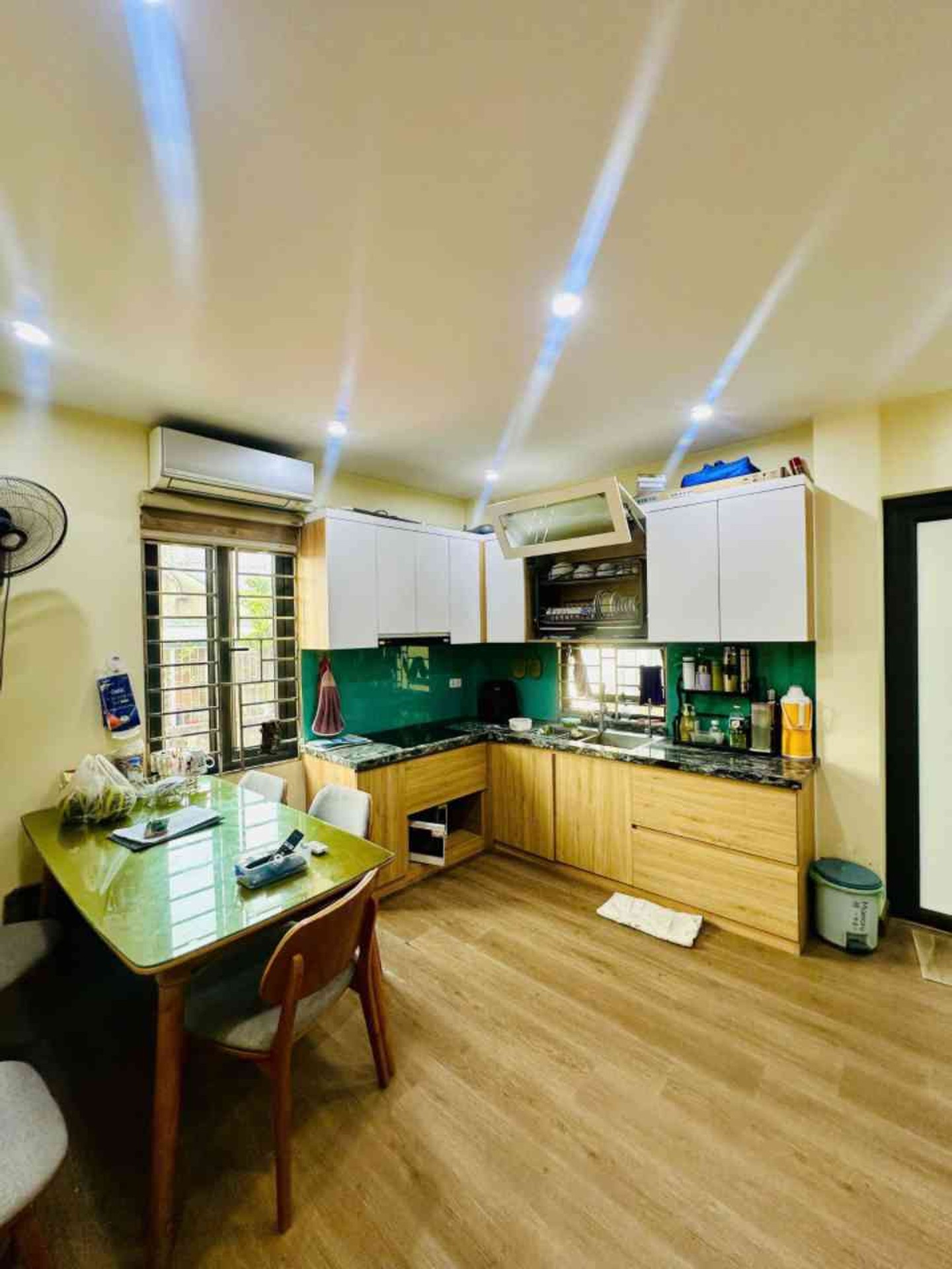 Bán nhà Lê Duẩn - diện tích 31m2 5 tầng - Lô góc cực thoáng - giá 10 tỷ