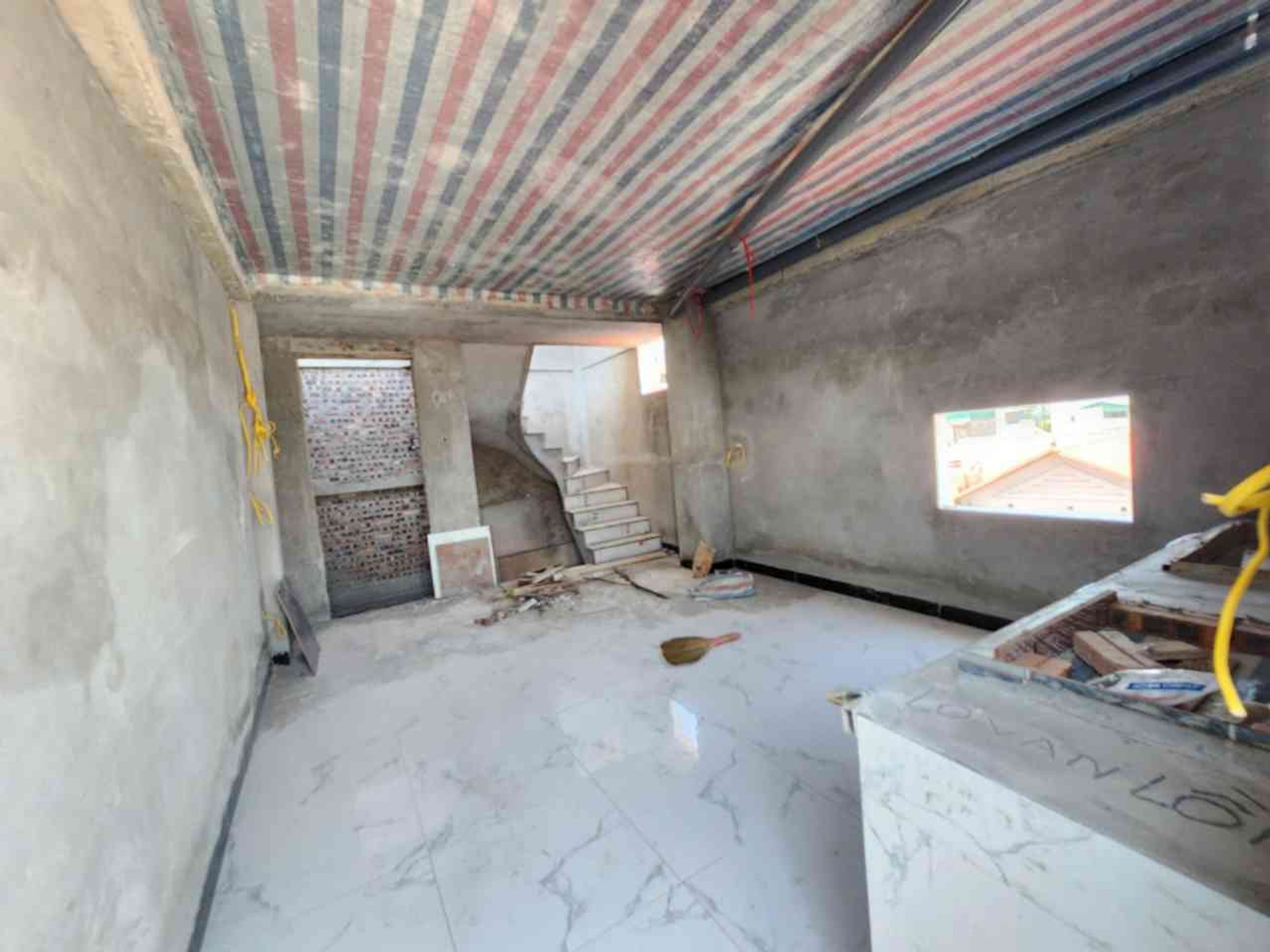 Bán nhà Thanh Đàm - diện tích 60m2 6 tầng - ô tô tránh đỗ - giá 15,9 tỷ