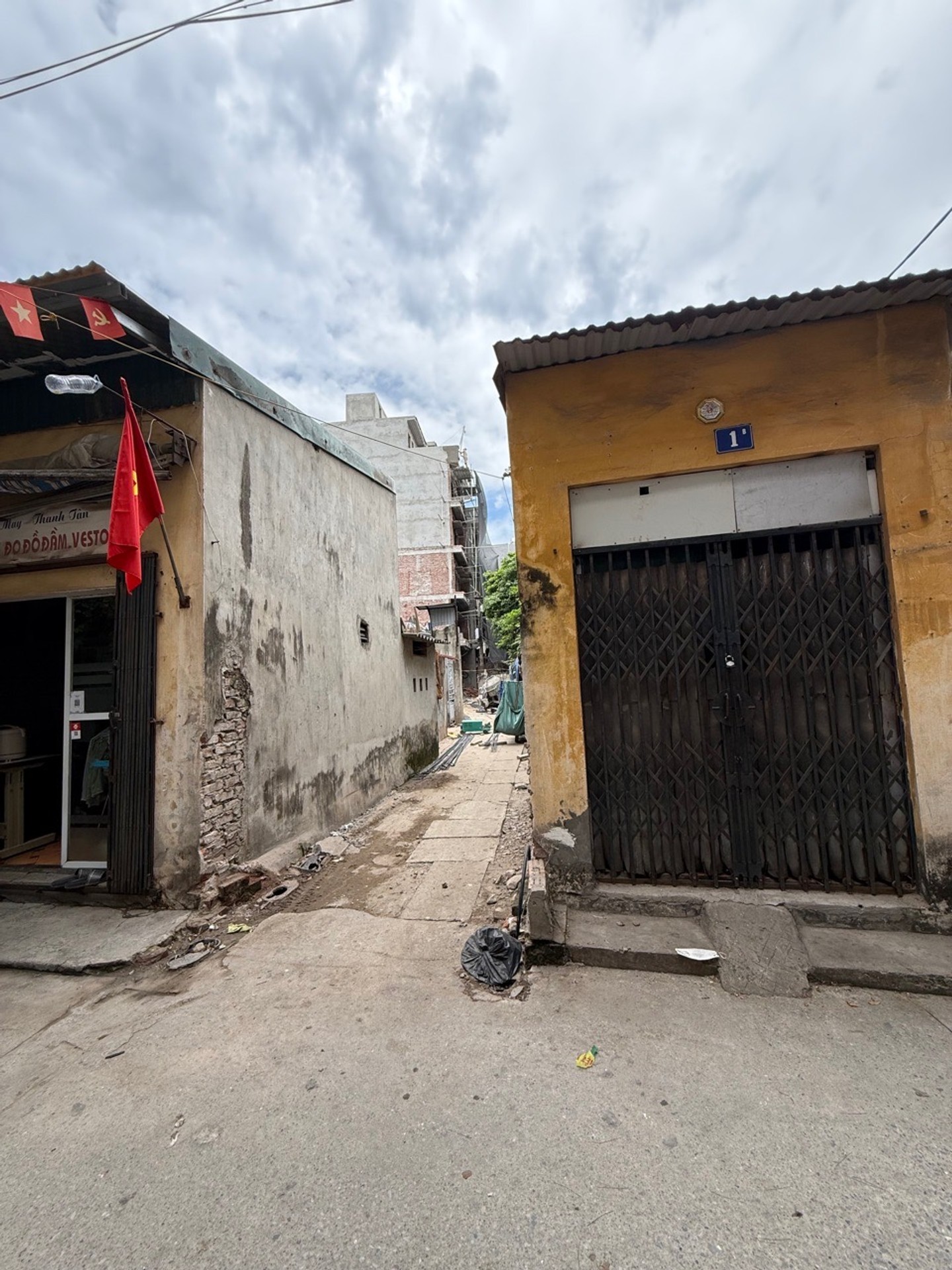 Bán nhà Đông Thiên - diện tích 57m2 6 tầng - Nhà đẹp ở ngay - giá 13,9 tỷ