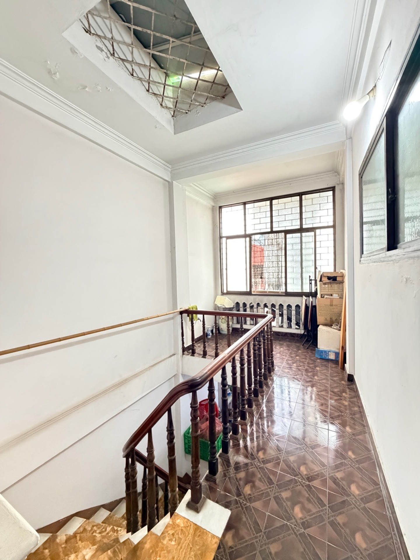 Bán nhà Bạch Mai - diện tích 68m2 5 tầng - Mặt phố trung tâm kinh doanh nhộn nhịp - giá 18 tỷ