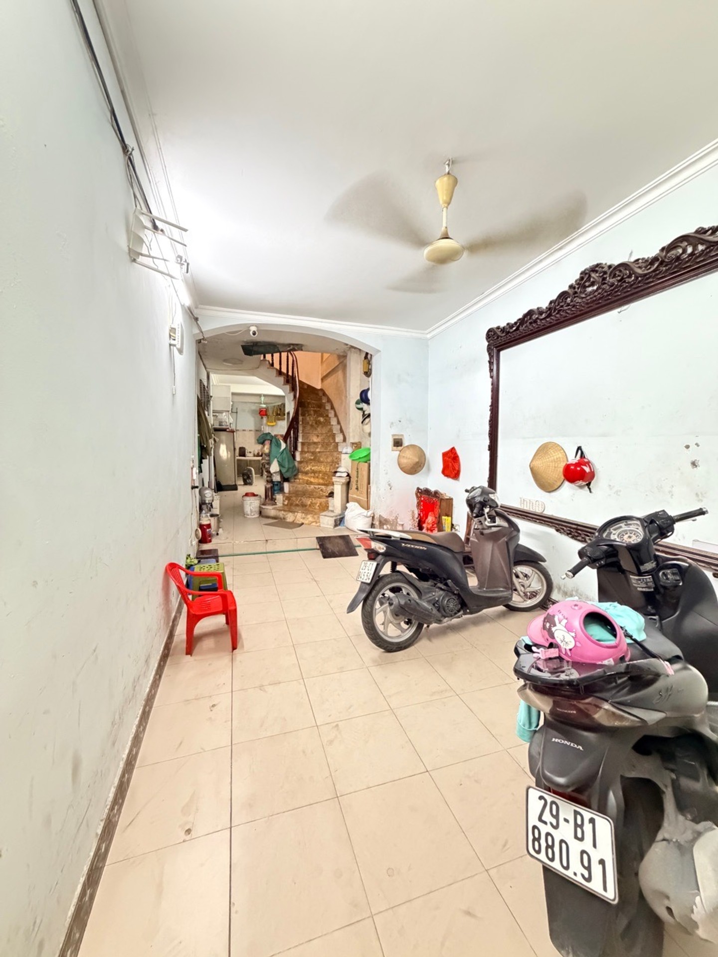 Bán nhà Bạch Mai - diện tích 68m2 5 tầng - Mặt phố trung tâm kinh doanh nhộn nhịp - giá 18 tỷ