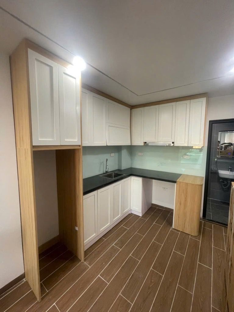 Bán nhà Đại Linh - diện tích 81m2 9 tầng - Ngõ 2 ô tô tránh - giá 35 tỷ